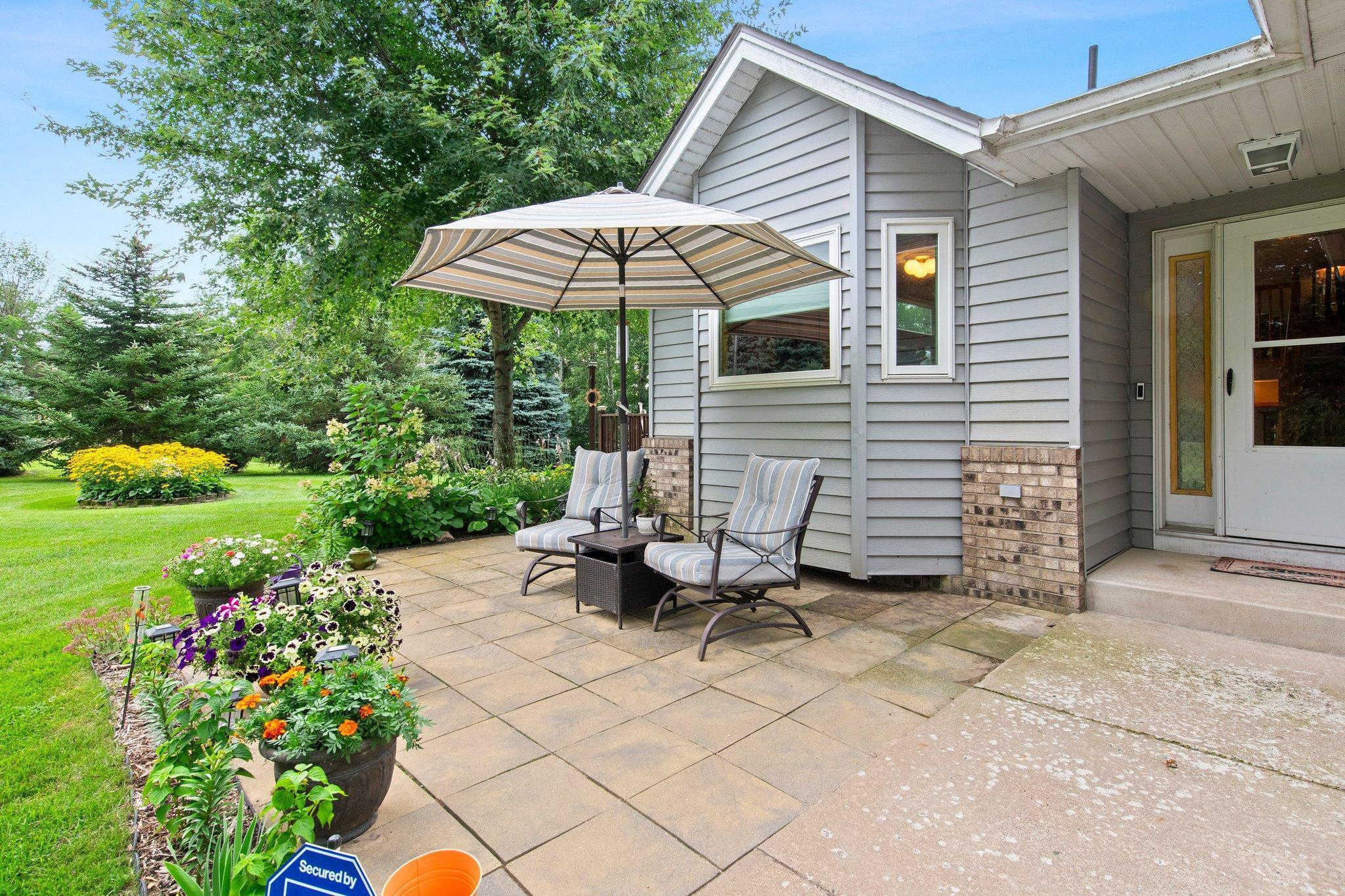 31787 Lakeway Drive NE