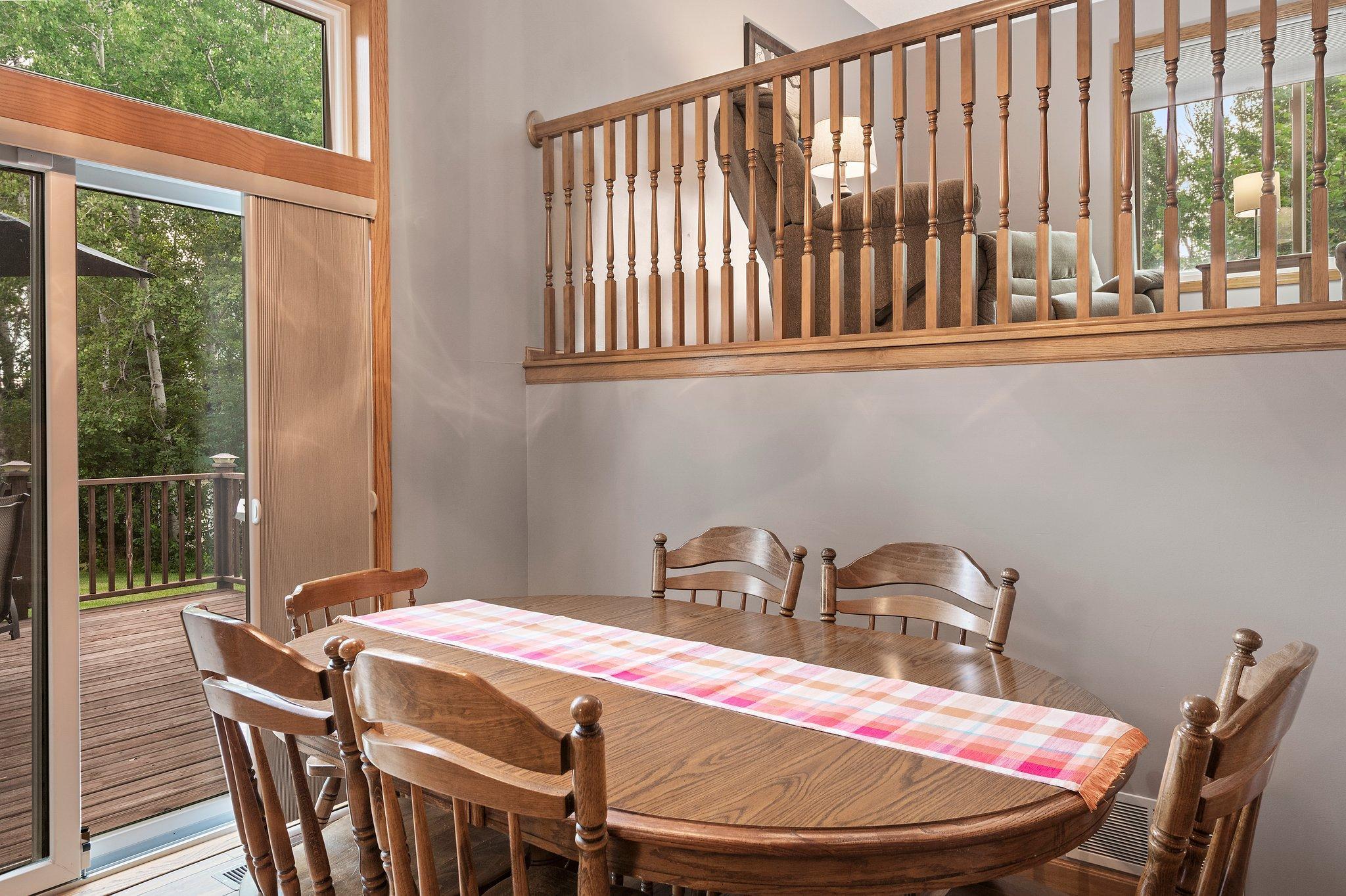 31787 Lakeway Drive NE