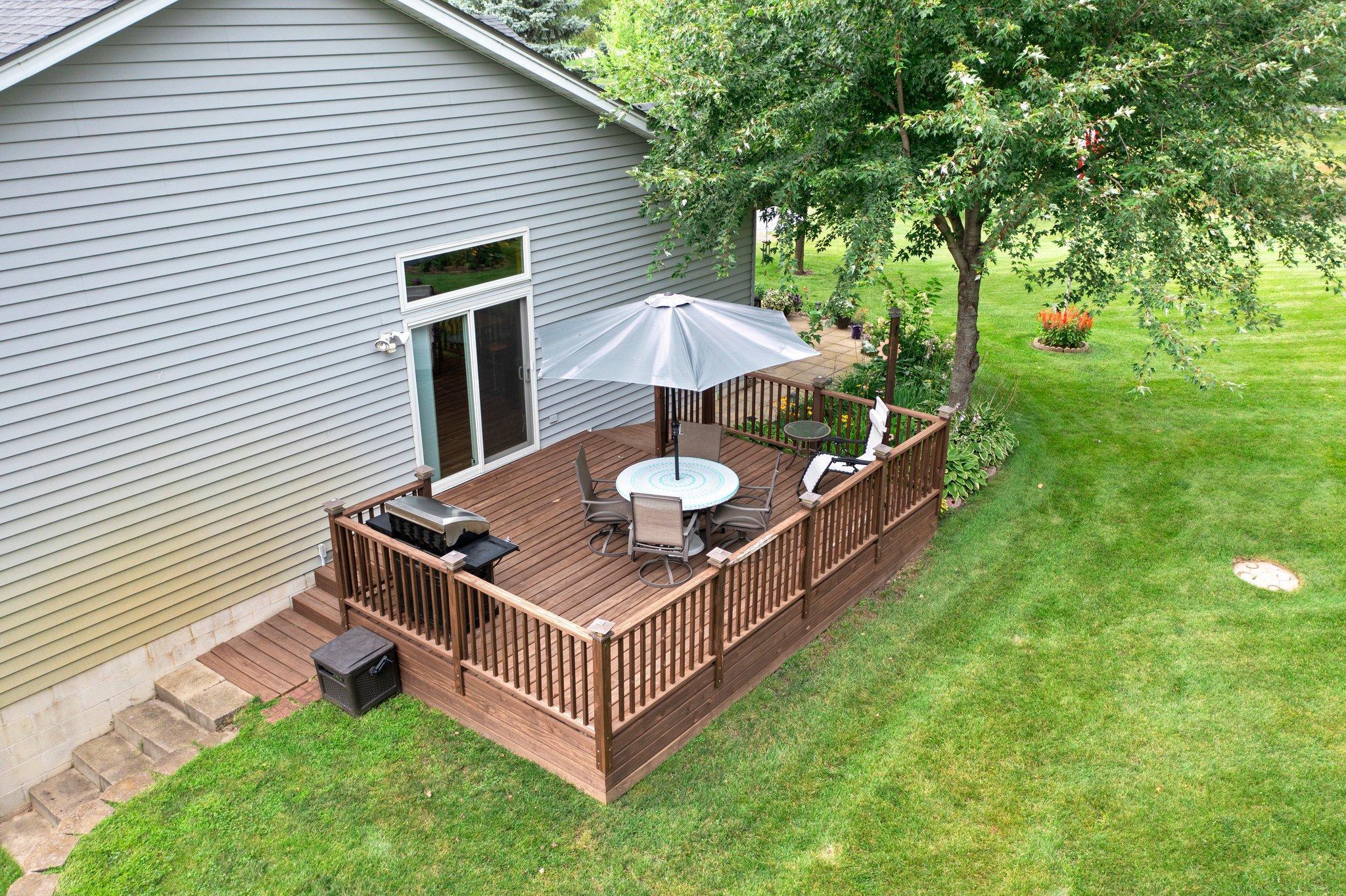 31787 Lakeway Drive NE