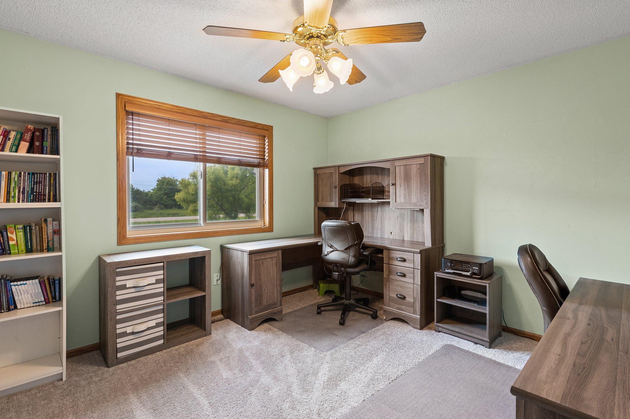 31787 Lakeway Drive NE