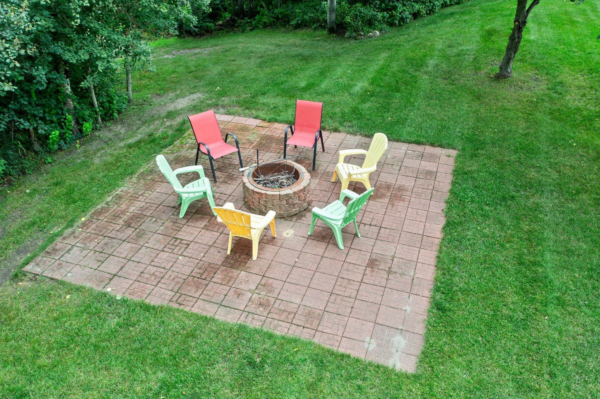 31787 Lakeway Drive NE