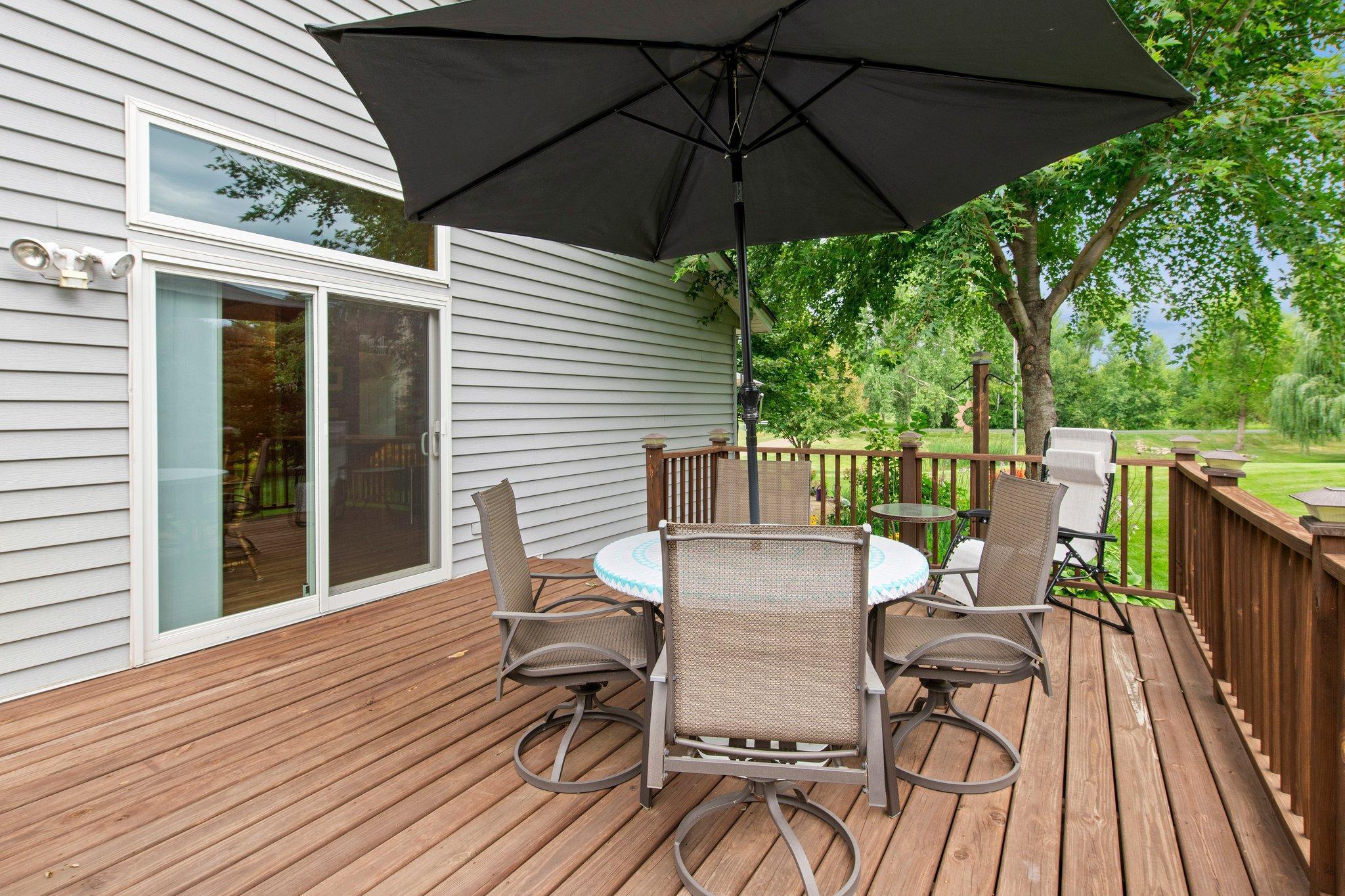 31787 Lakeway Drive NE