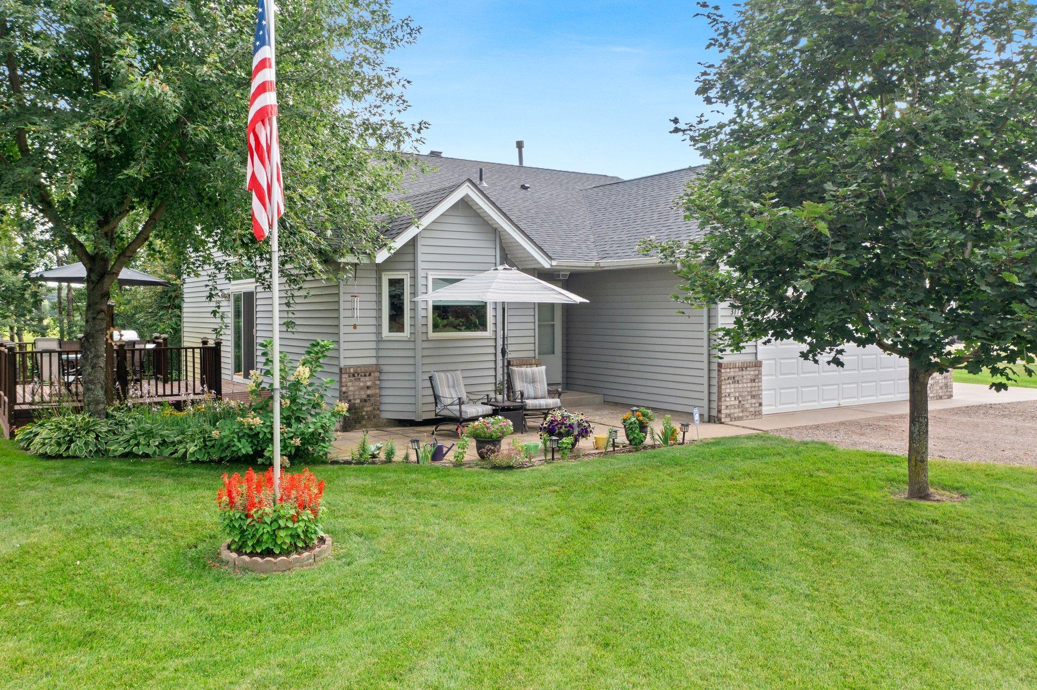 31787 Lakeway Drive NE