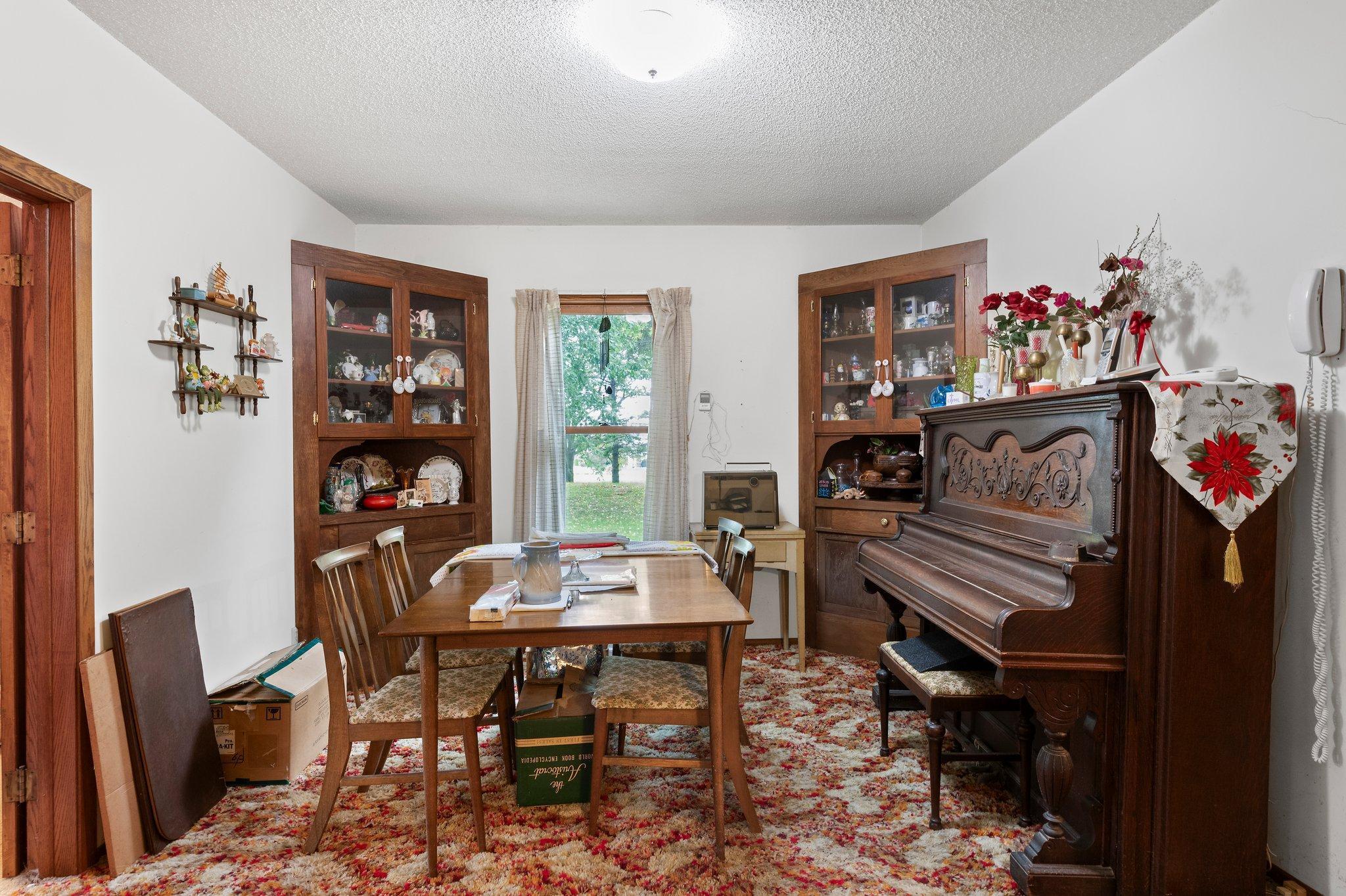 32820 Flanders Street NE