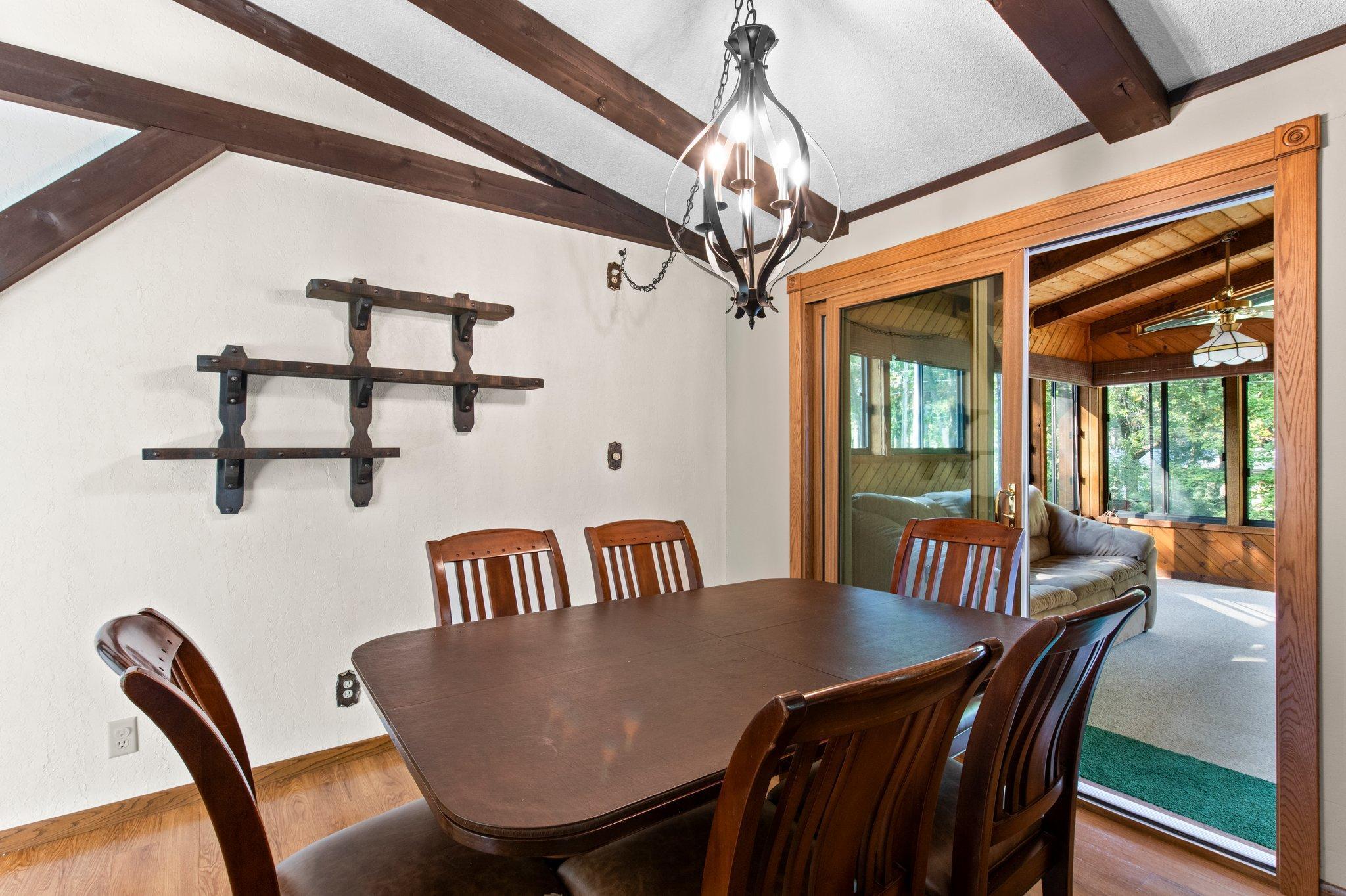 2965 Juniper Street S