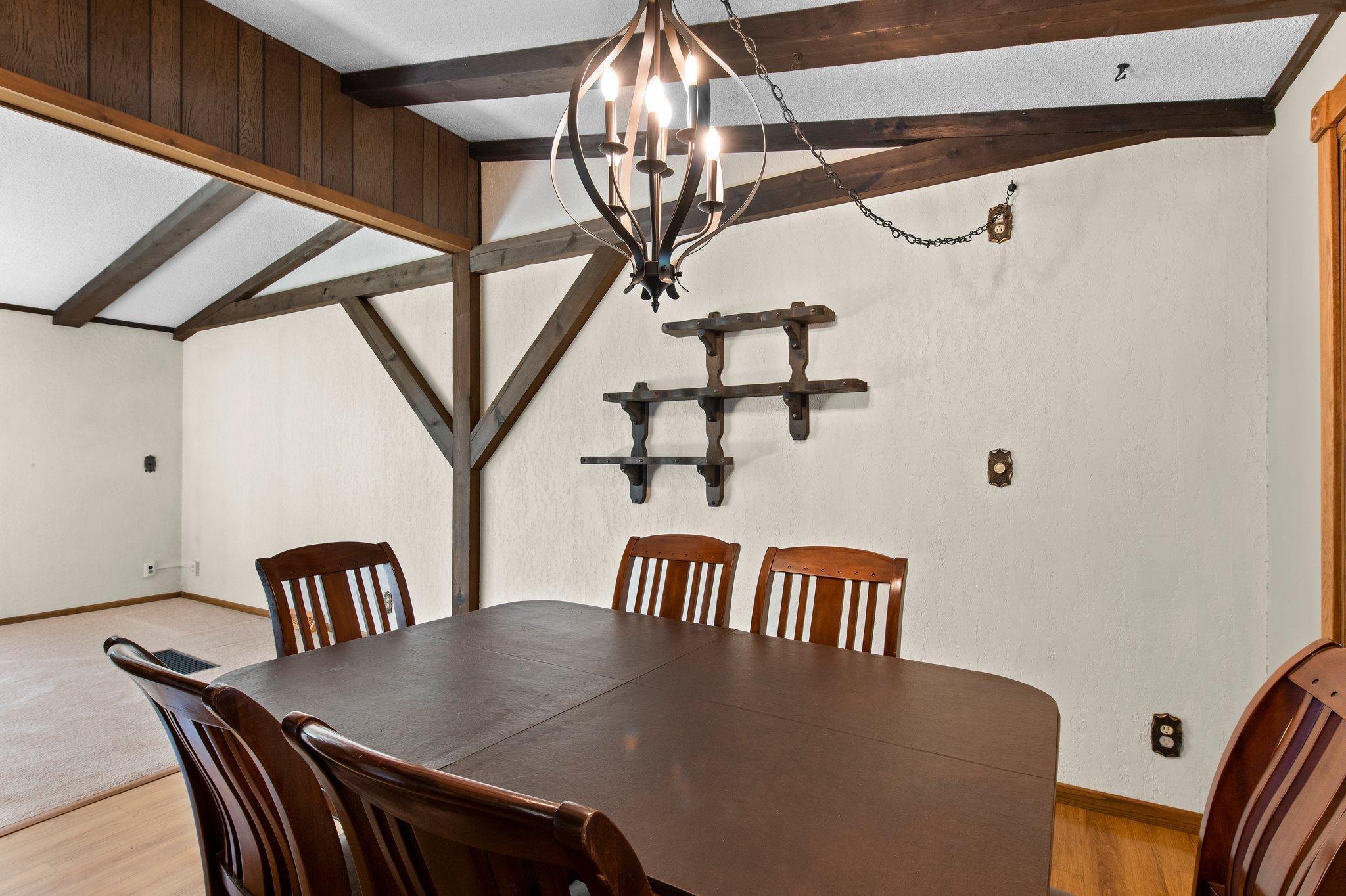 2965 Juniper Street S