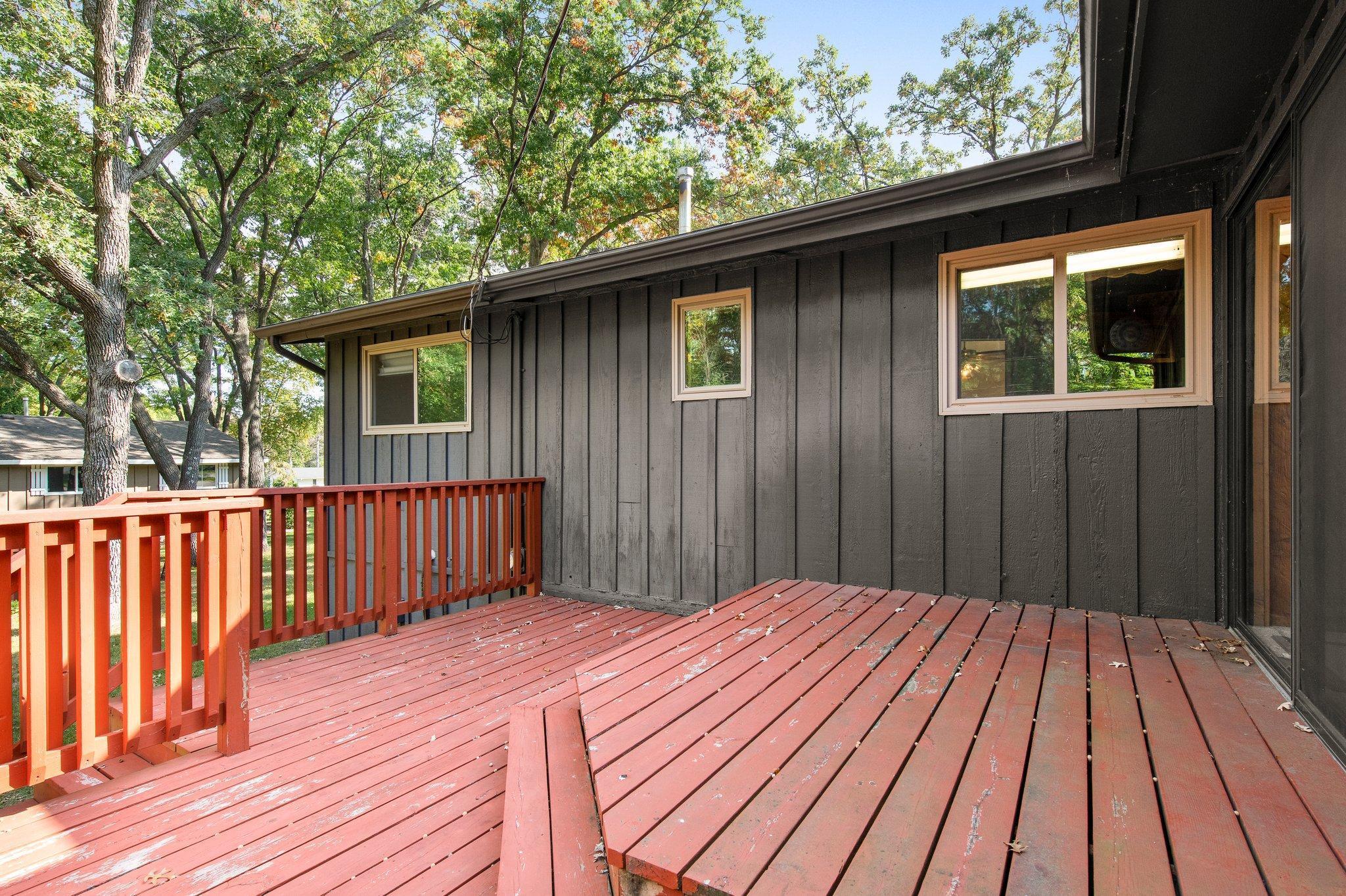 2965 Juniper Street S