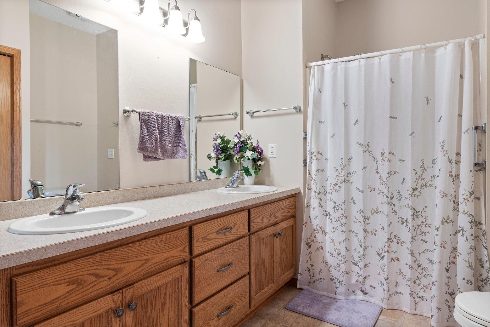 345 Roosevelt Street S Unit: J