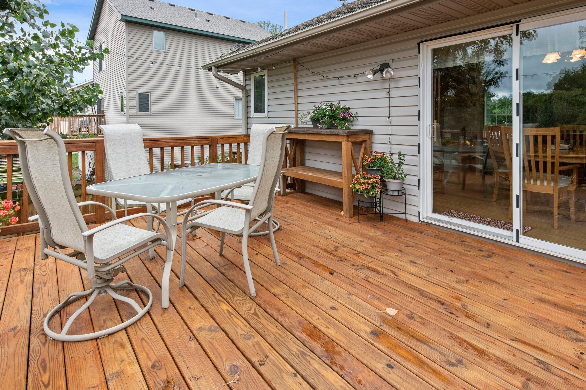 2200 Bridgewater Boulevard S