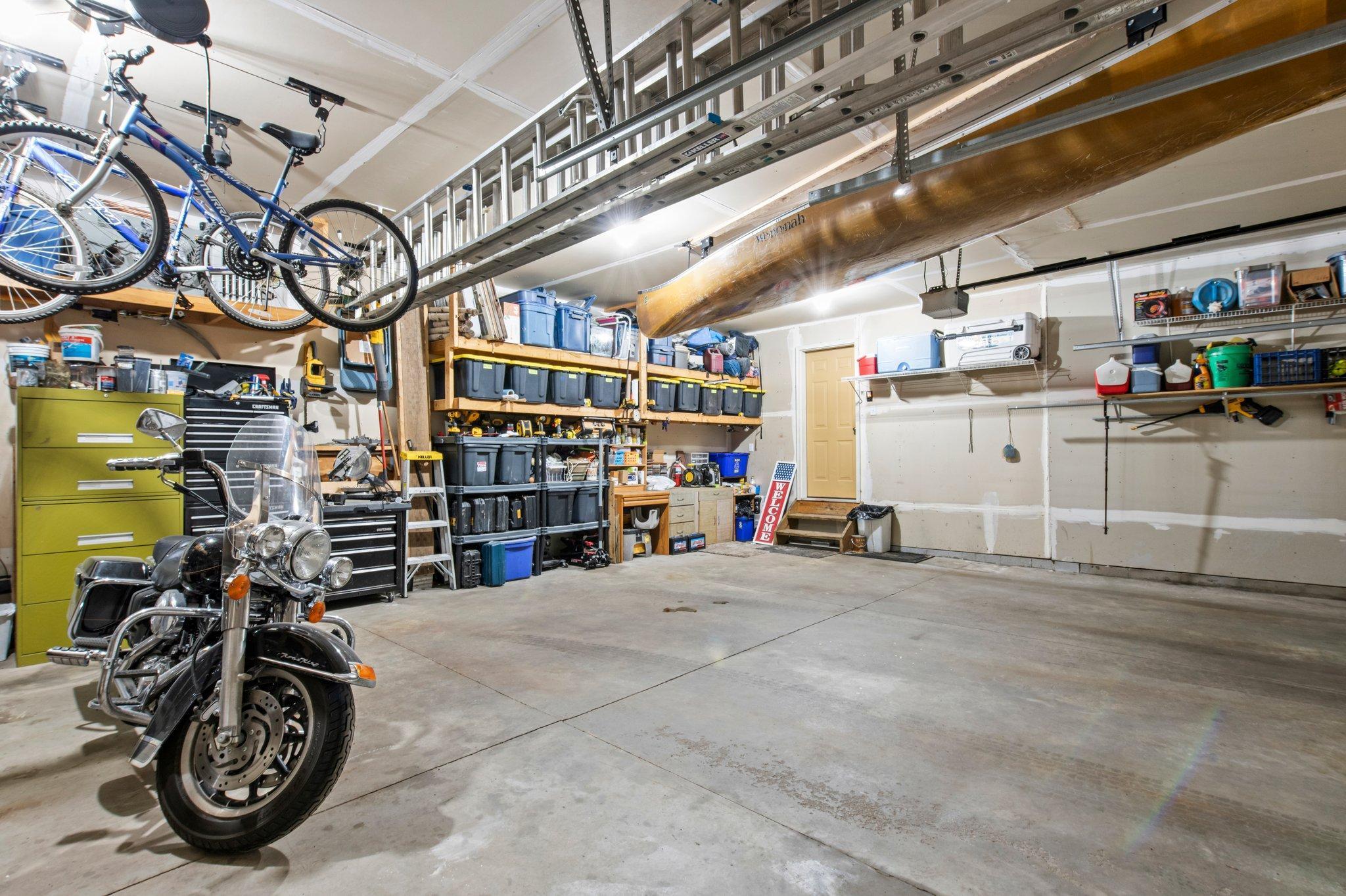 2200 Bridgewater Boulevard S