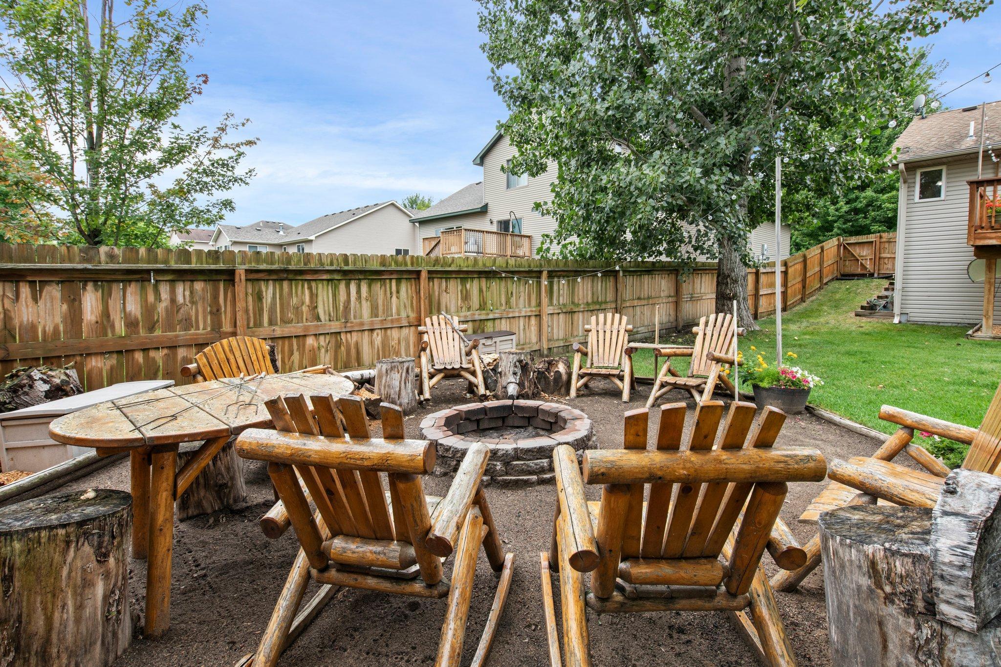 2200 Bridgewater Boulevard S