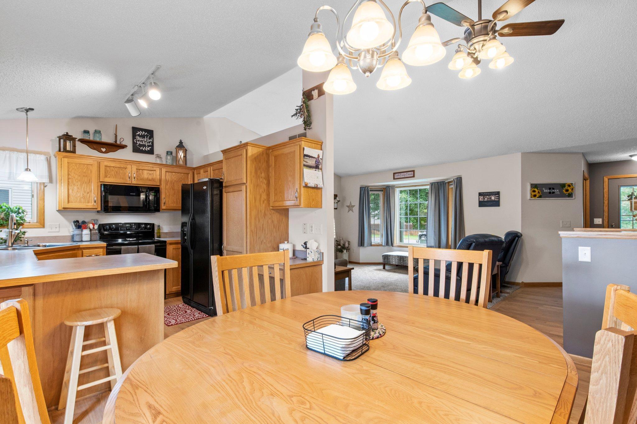 2200 Bridgewater Boulevard S