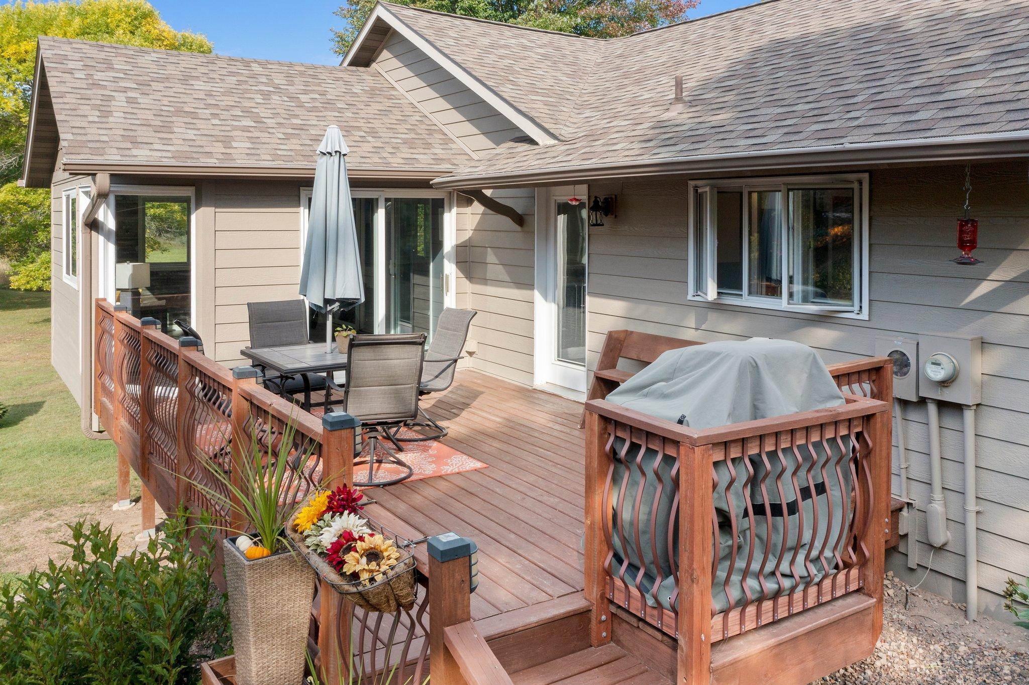 1009 Quail Street