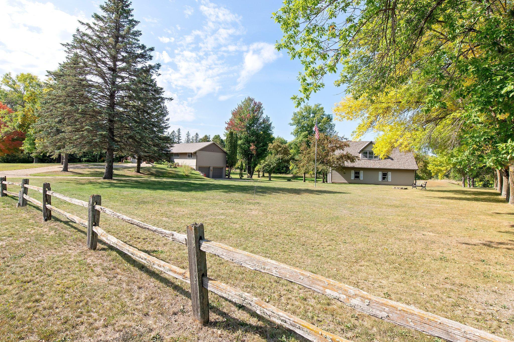 1009 Quail Street
