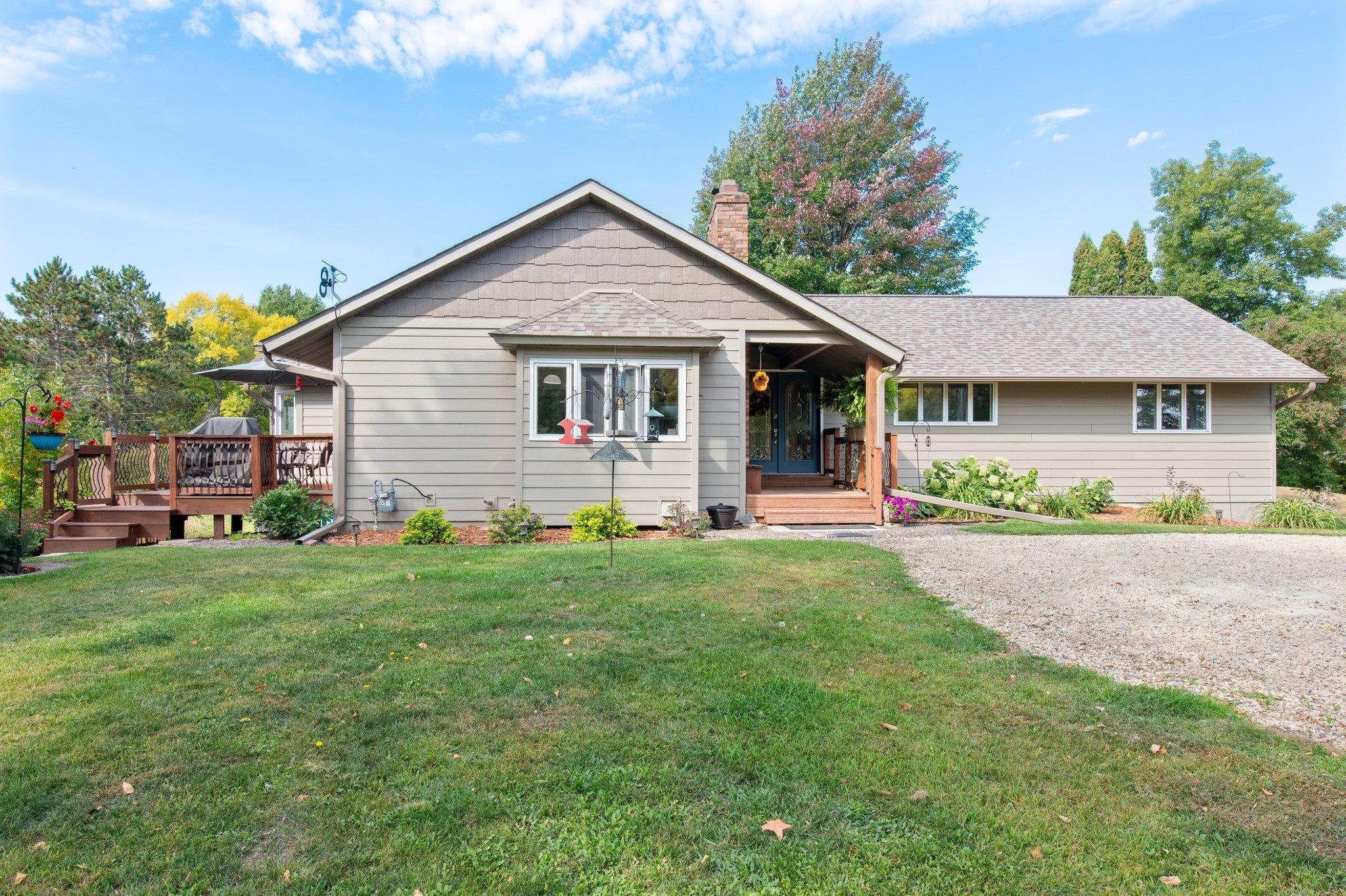1009 Quail Street