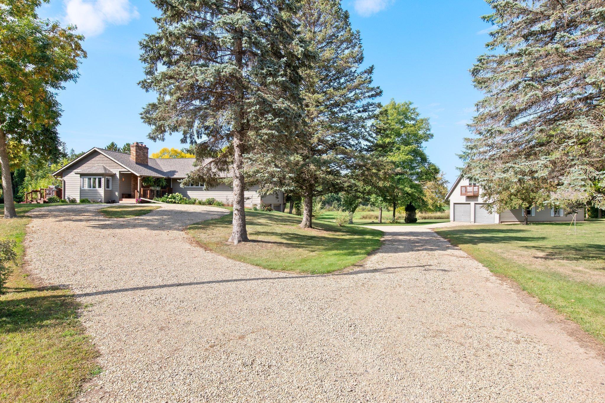 1009 Quail Street