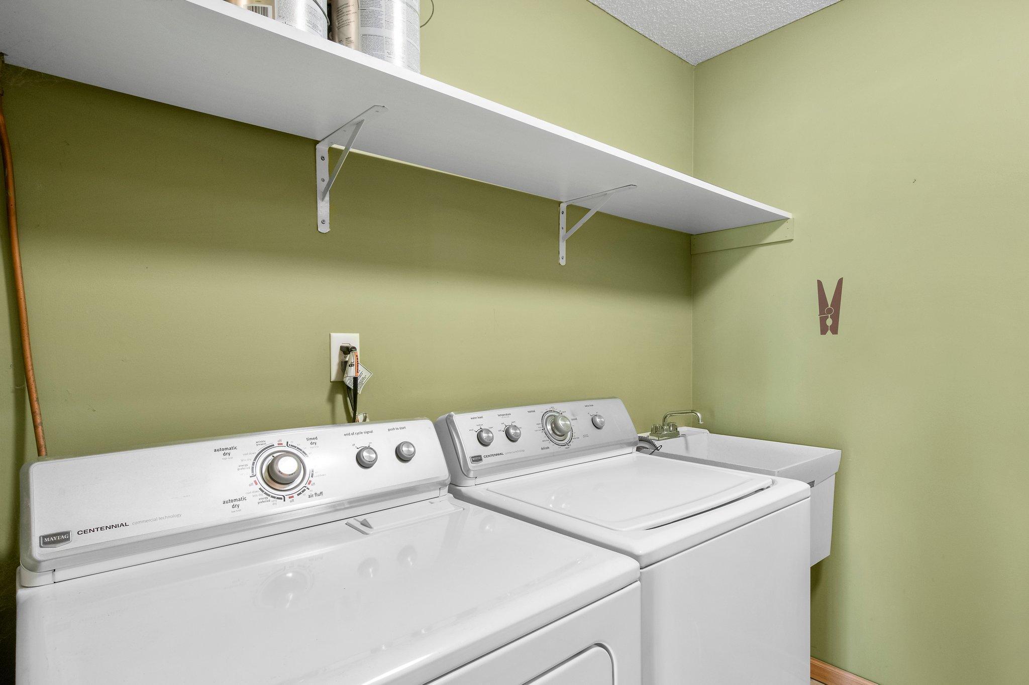 809 Shady Ridge Lane