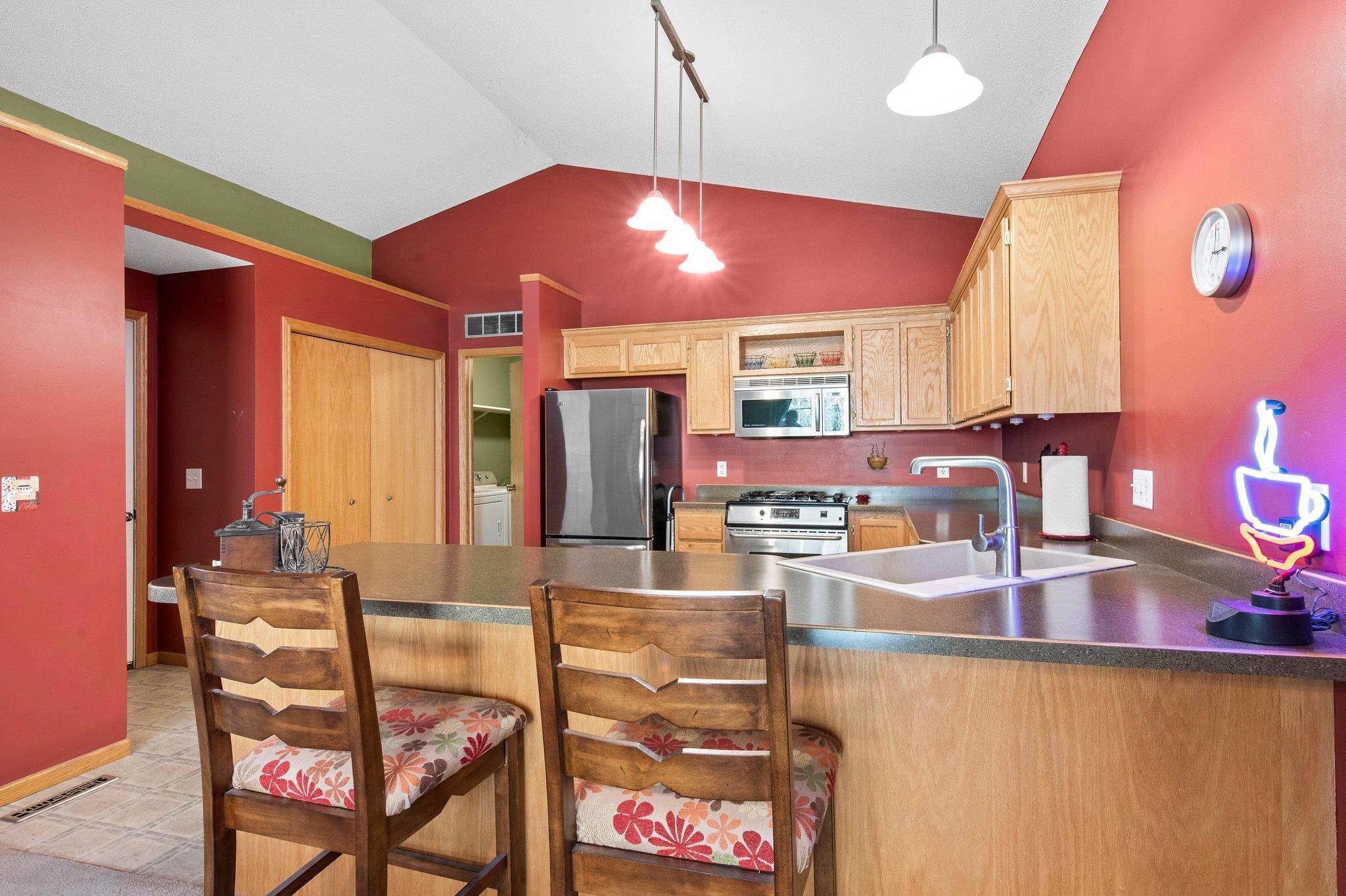 809 Shady Ridge Lane