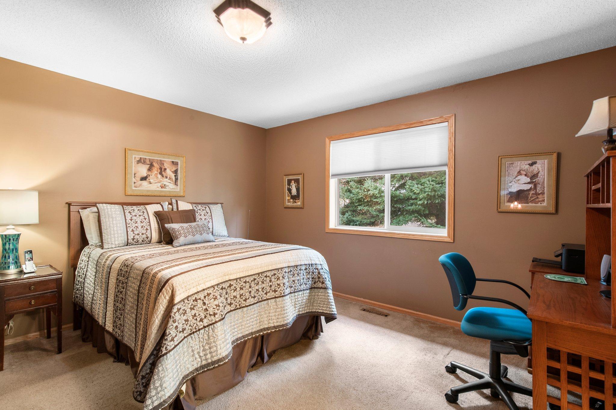 809 Shady Ridge Lane