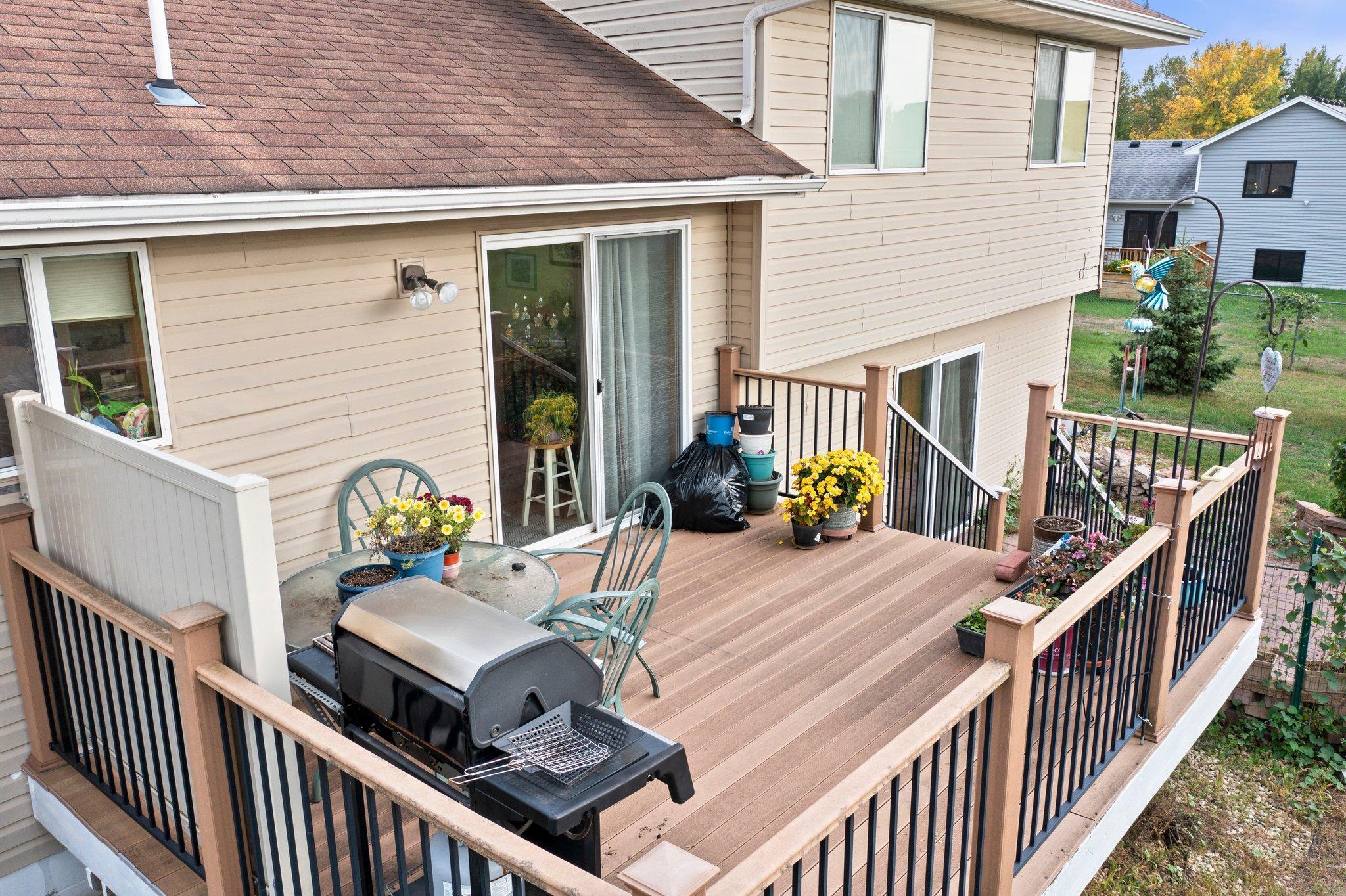 2085 Bridgewater Boulevard S