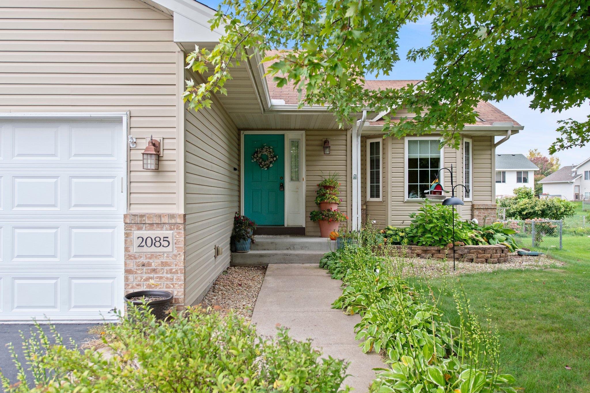 2085 Bridgewater Boulevard S