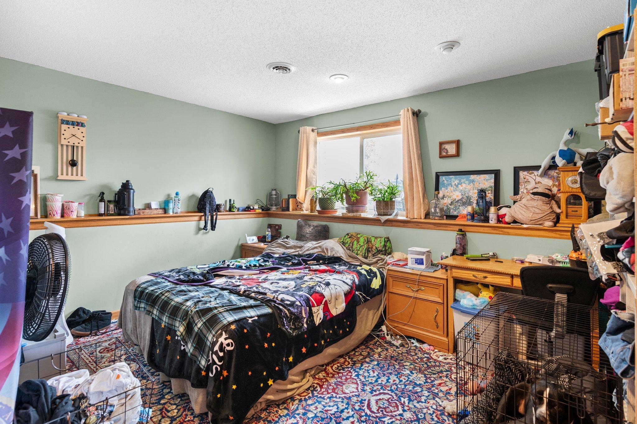 2085 Bridgewater Boulevard S