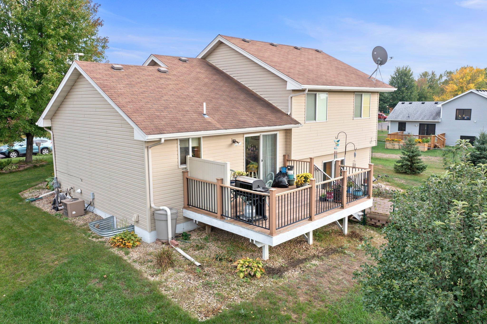 2085 Bridgewater Boulevard S