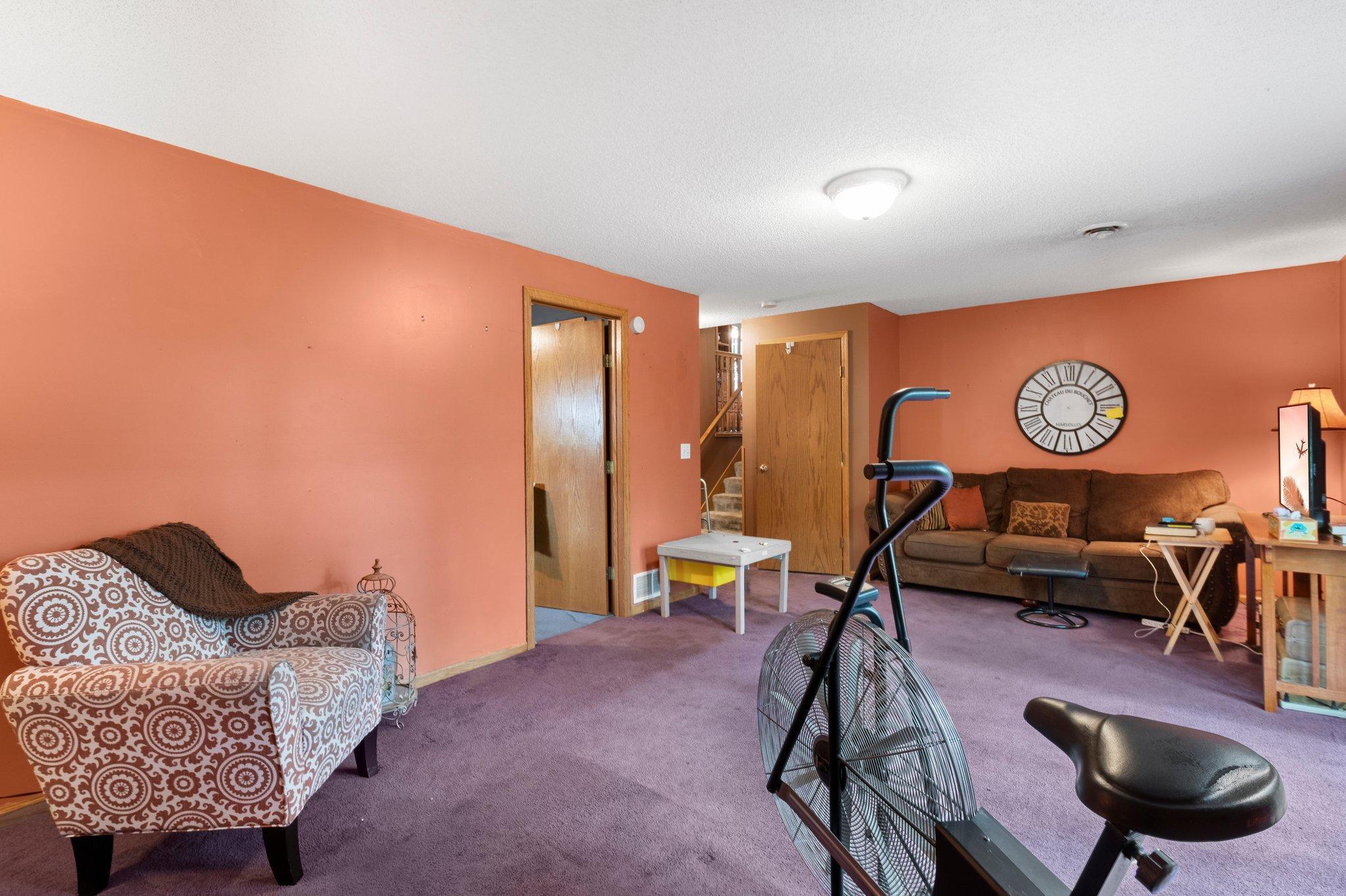 609 Rum River Drive SW