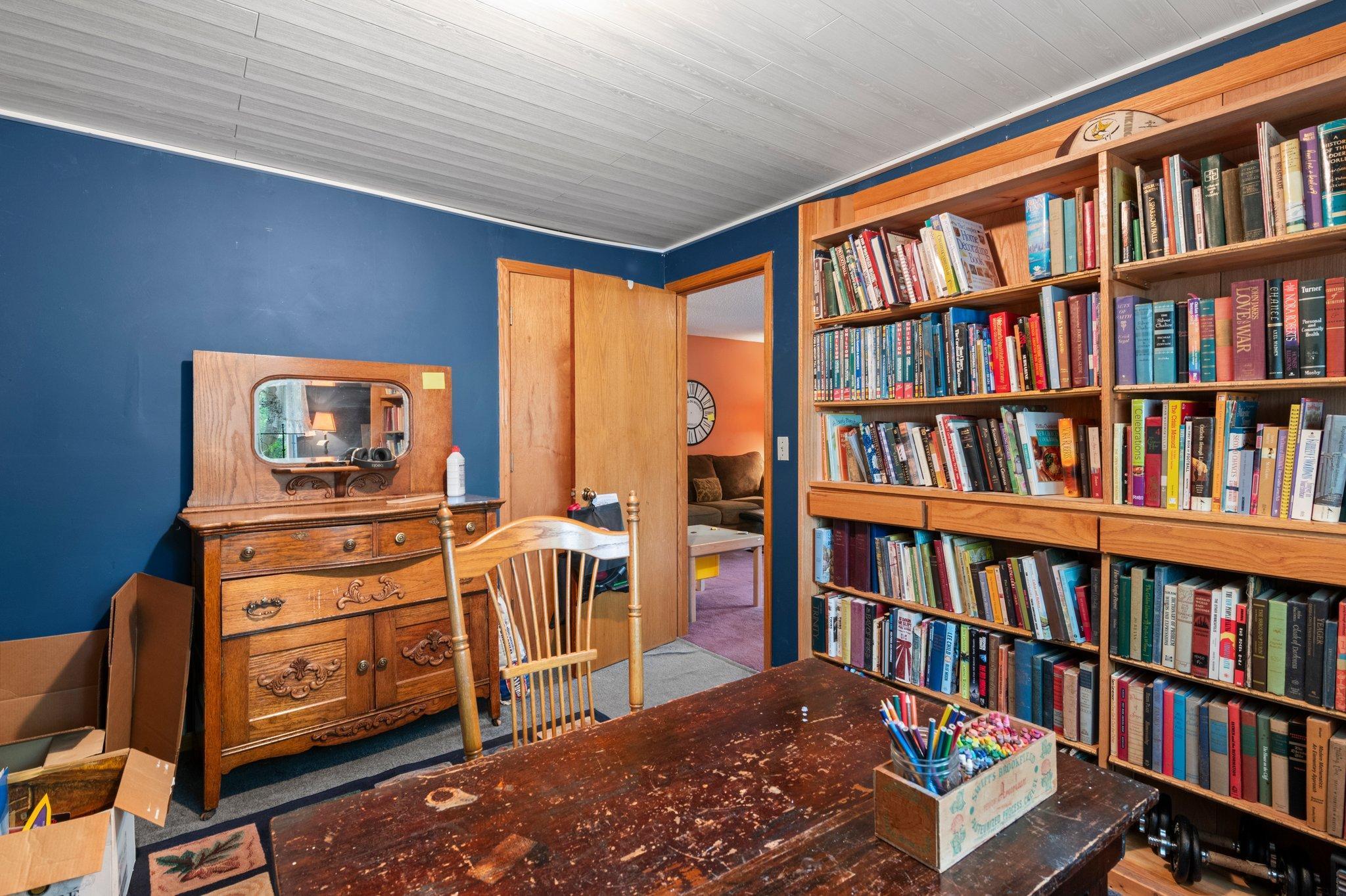 609 Rum River Drive SW