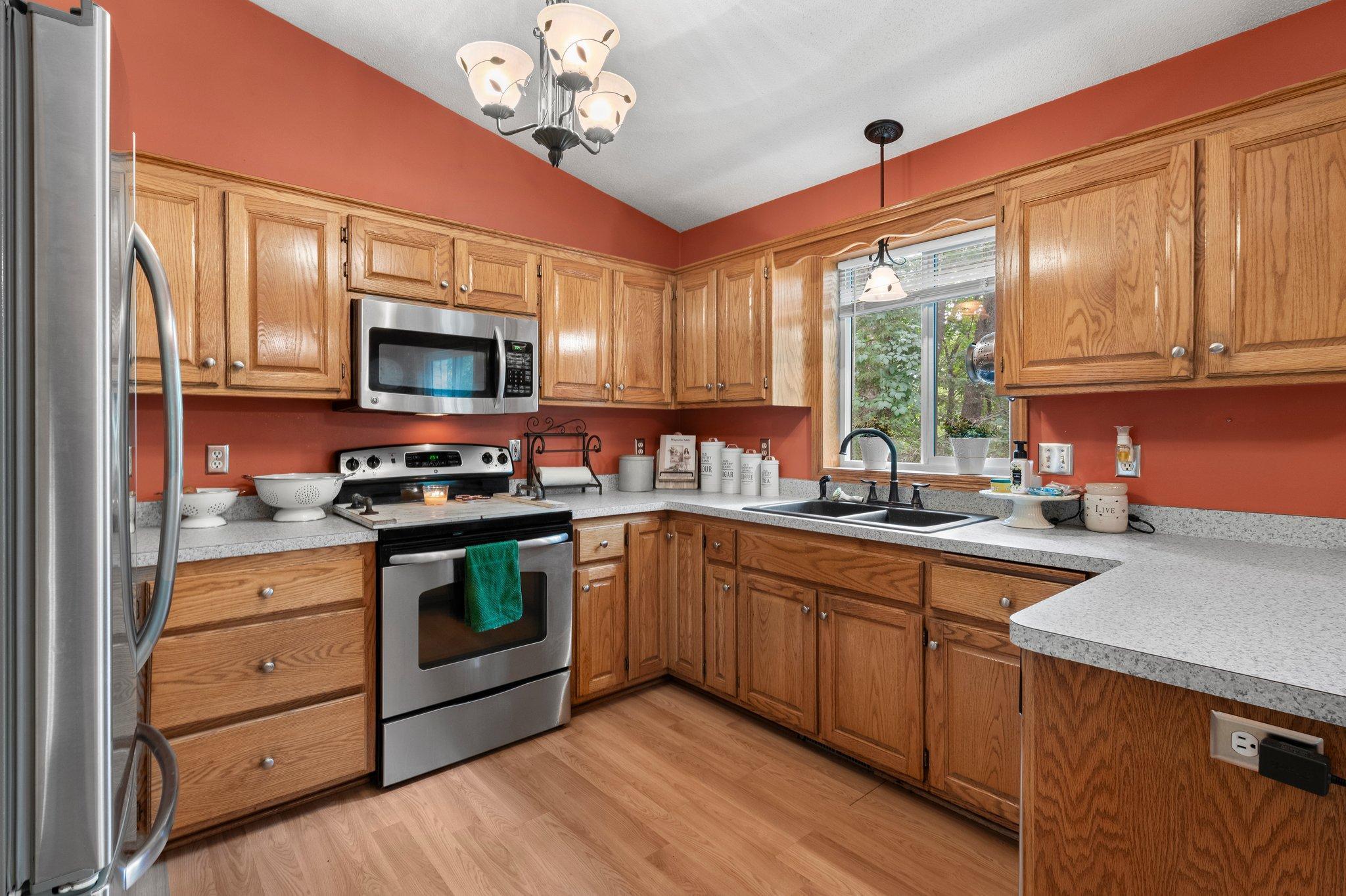 609 Rum River Drive SW