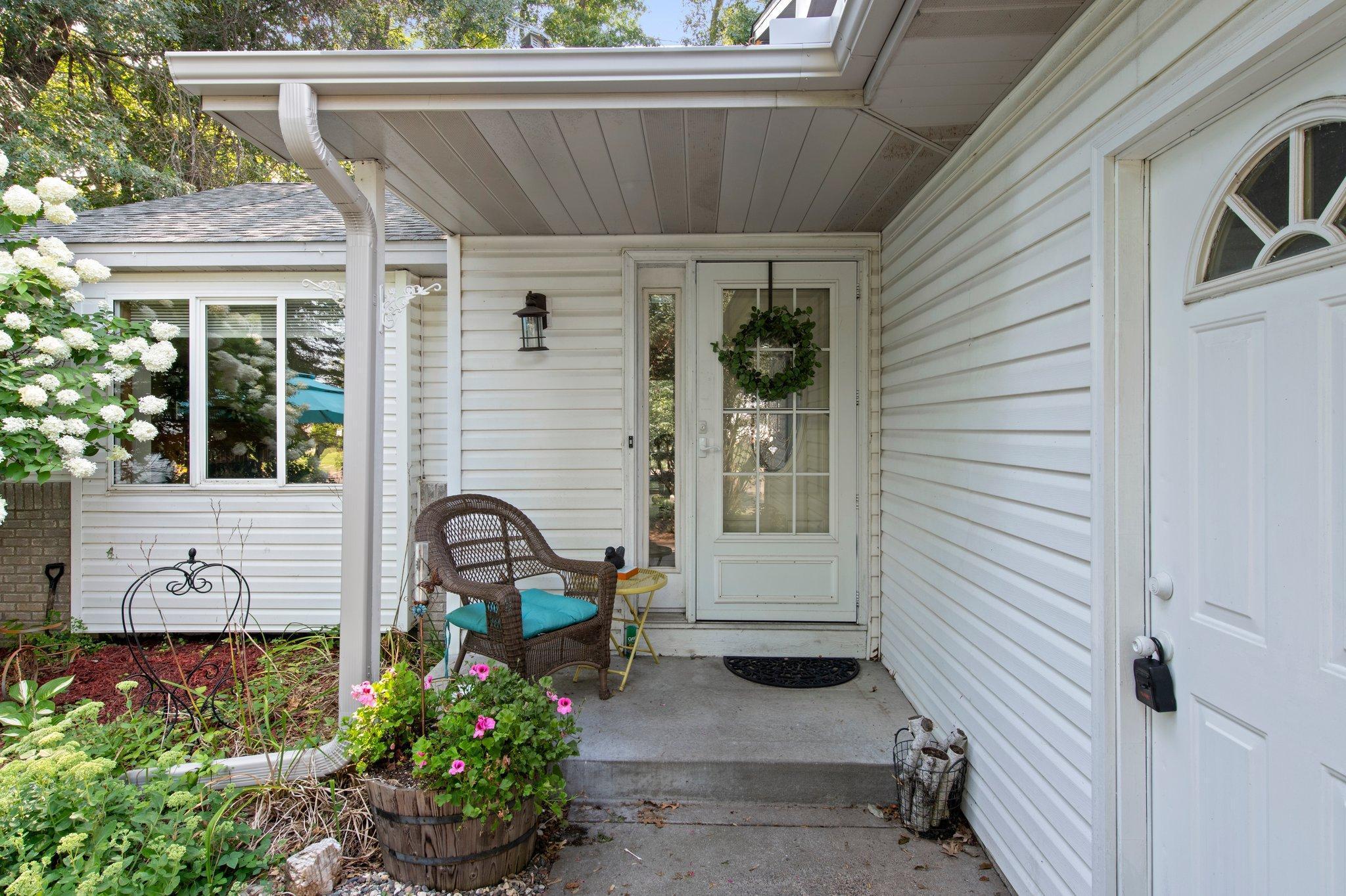 609 Rum River Drive SW