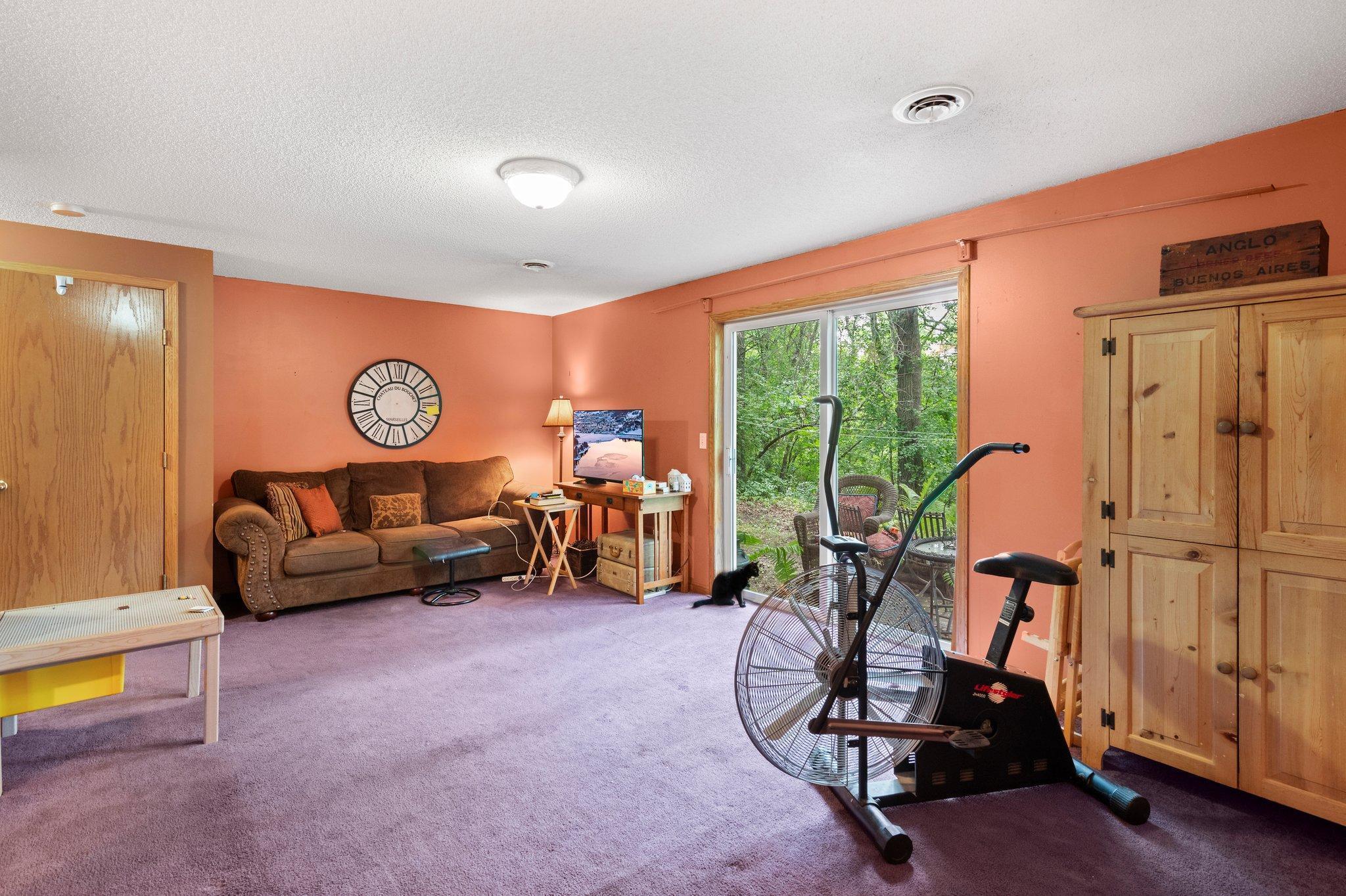 609 Rum River Drive SW