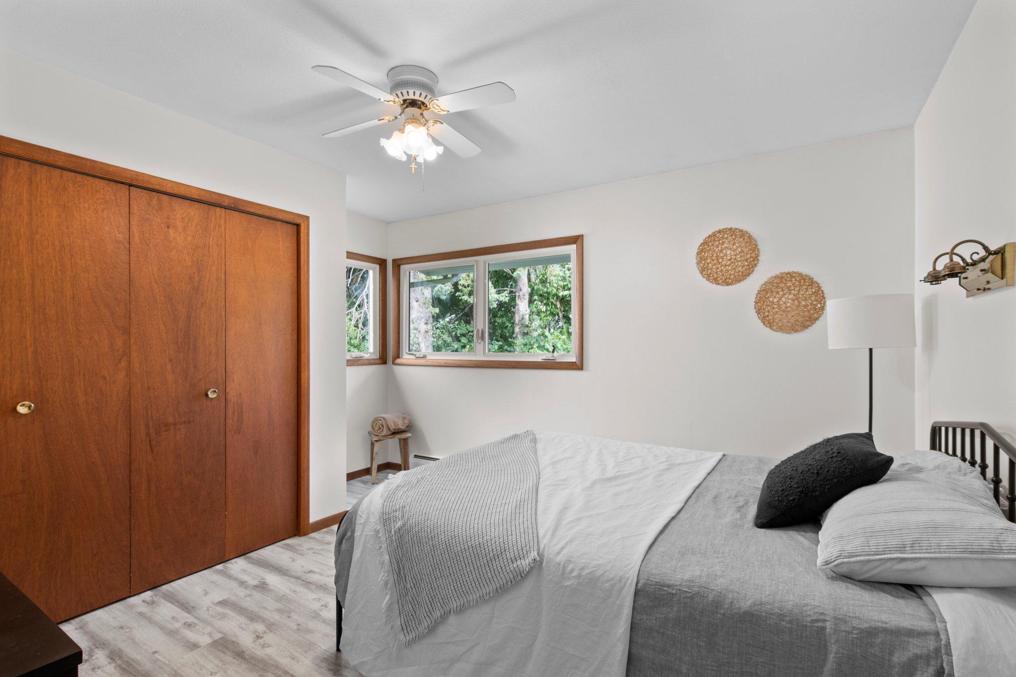 832 Cypress Street S