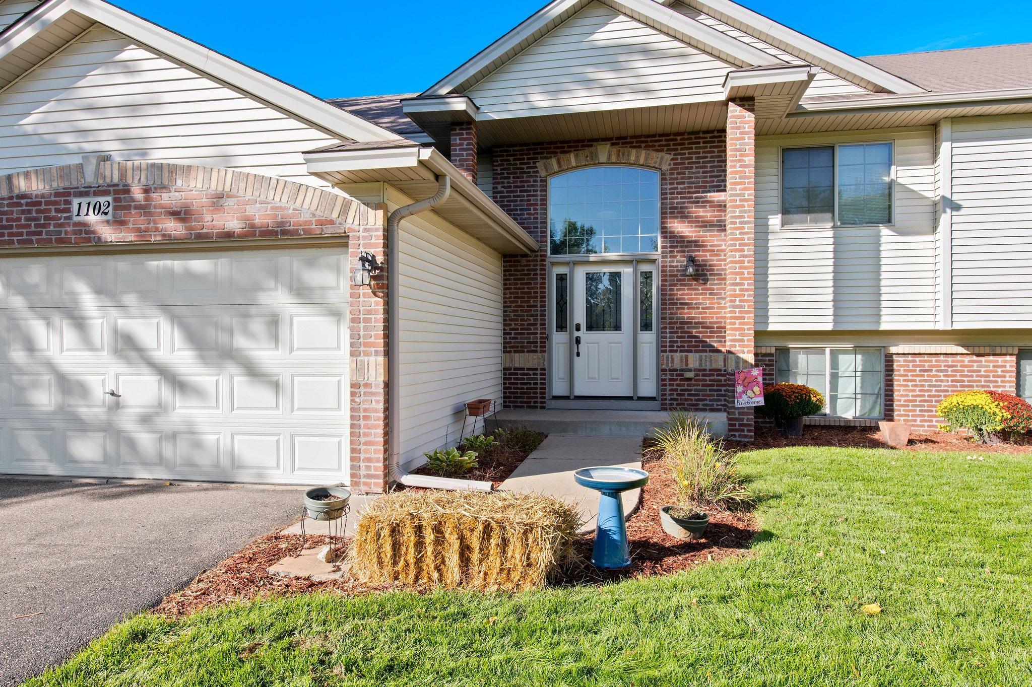 1102 Hillock Street NW