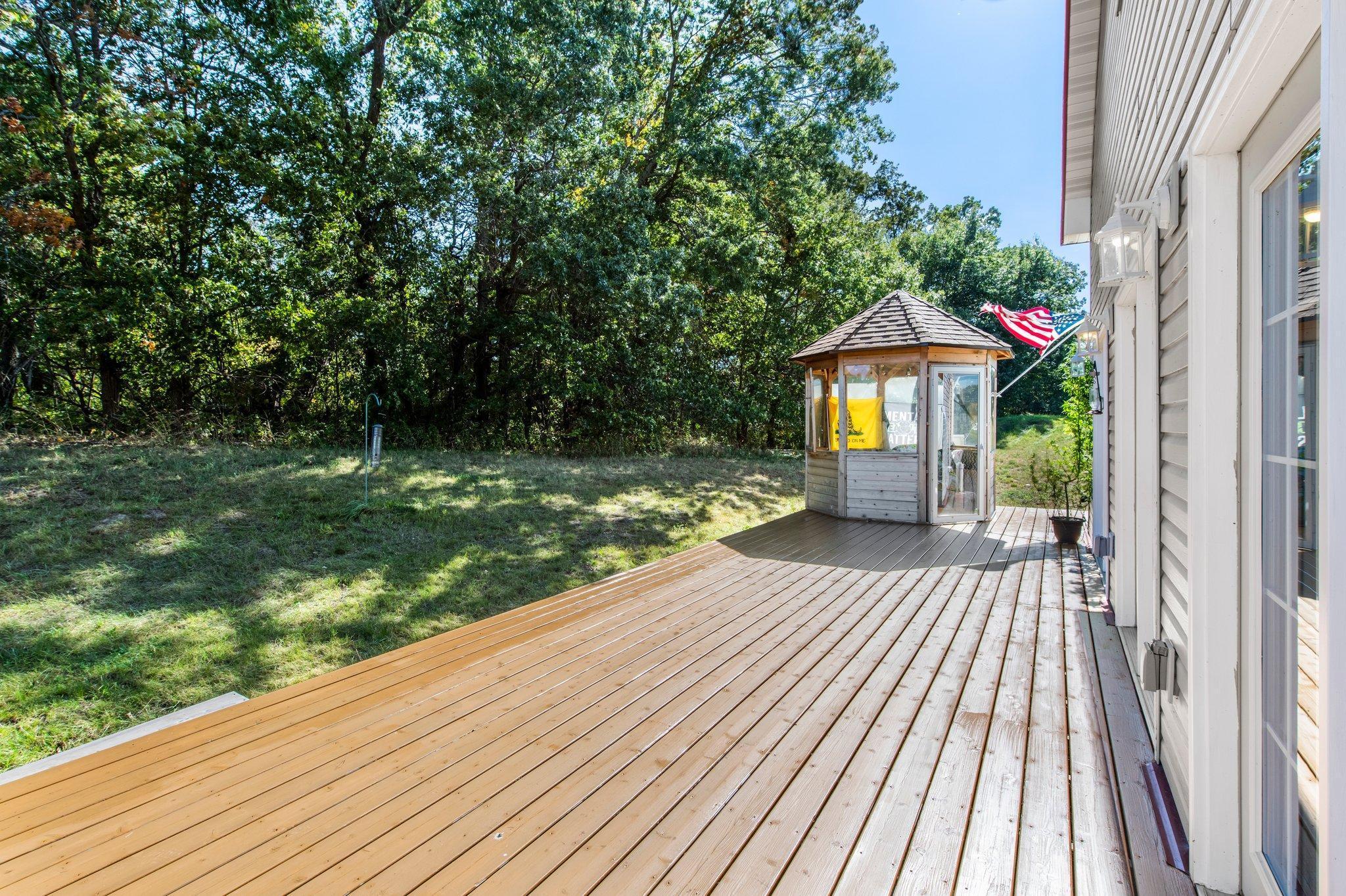 31360 Rochester Street NE