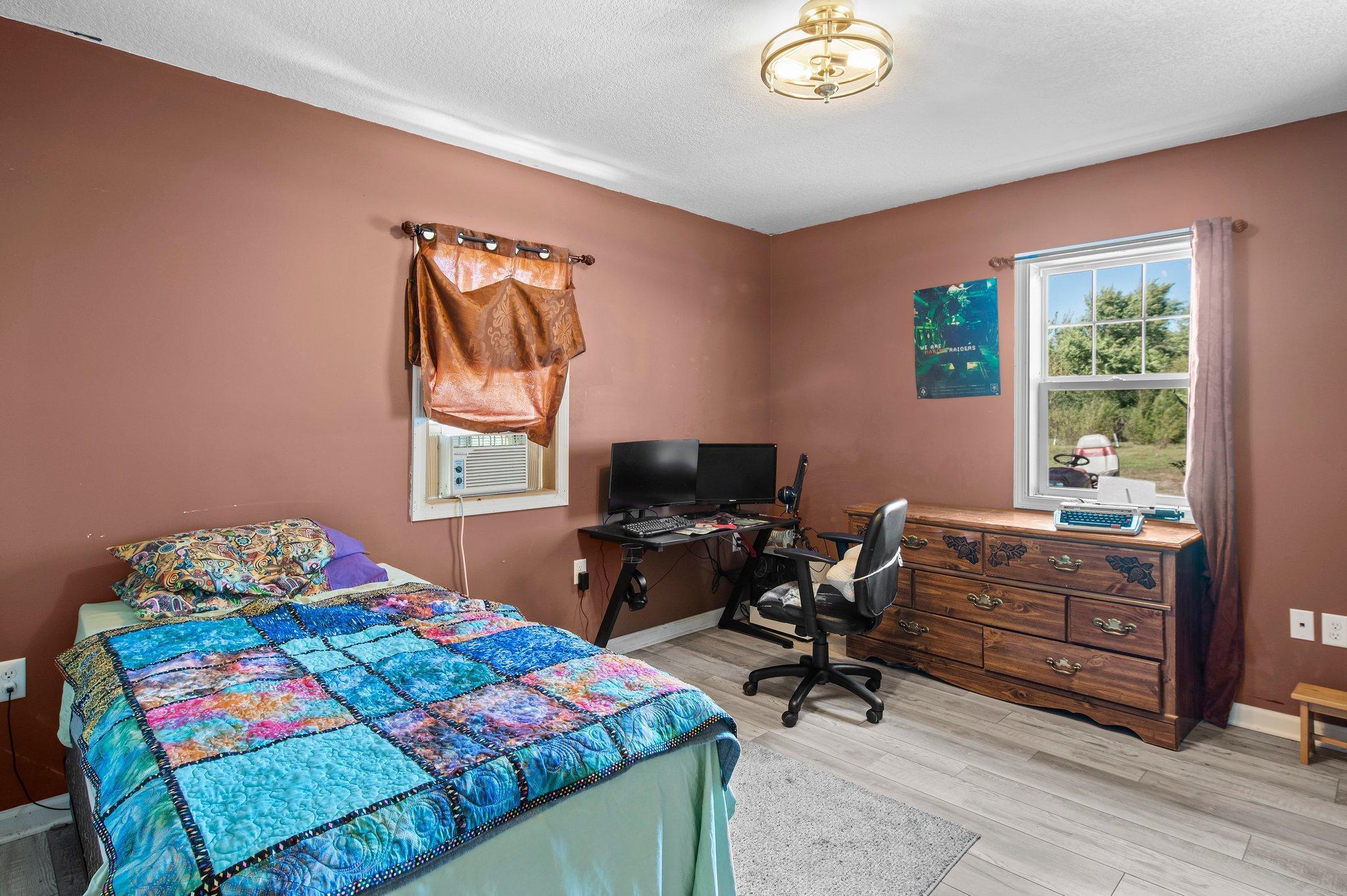 31360 Rochester Street NE