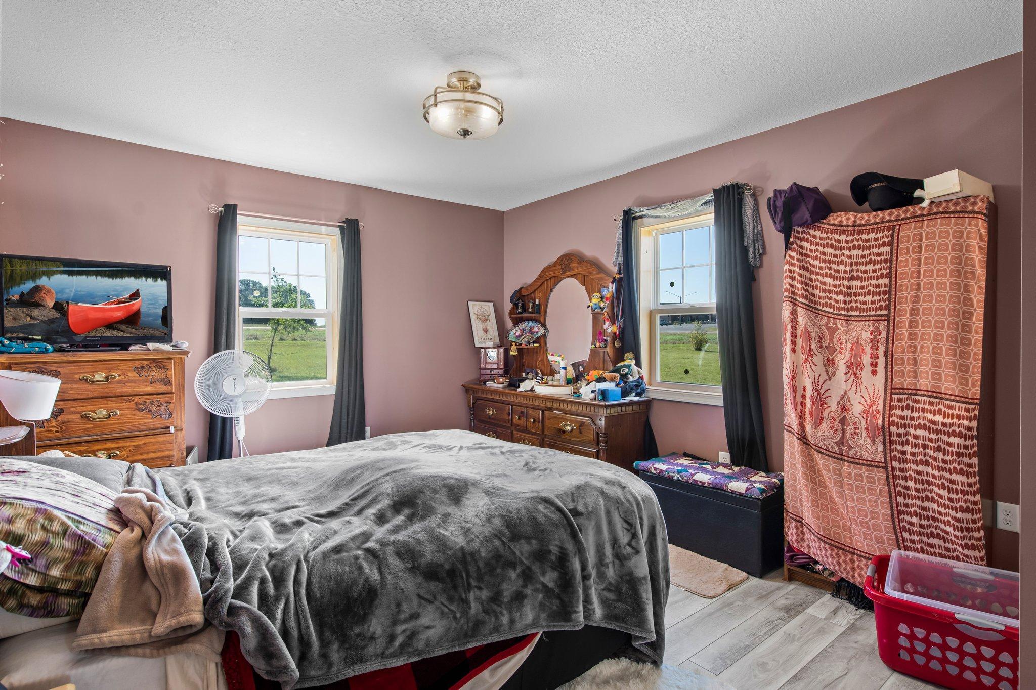 31360 Rochester Street NE