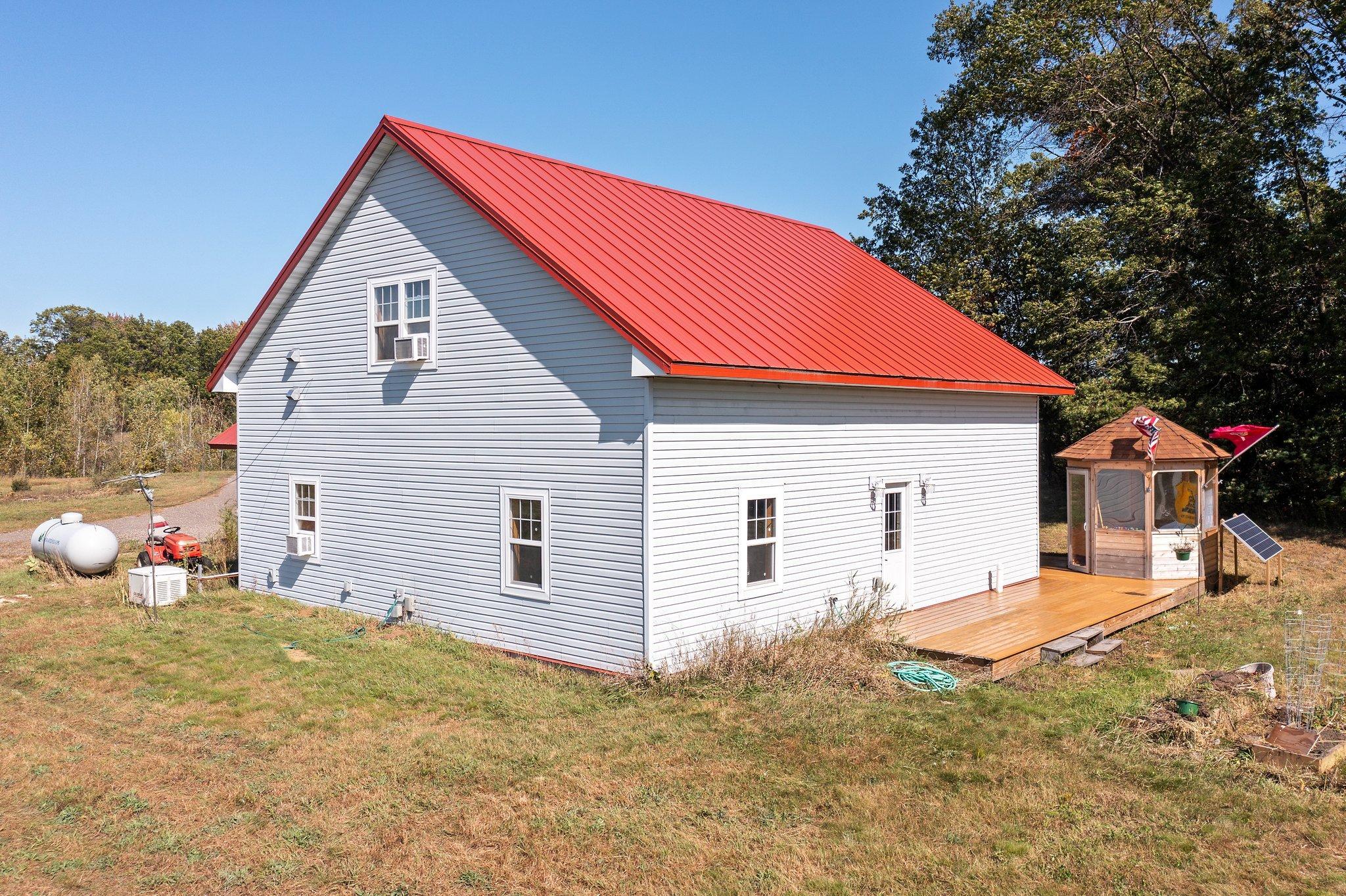 31360 Rochester Street NE