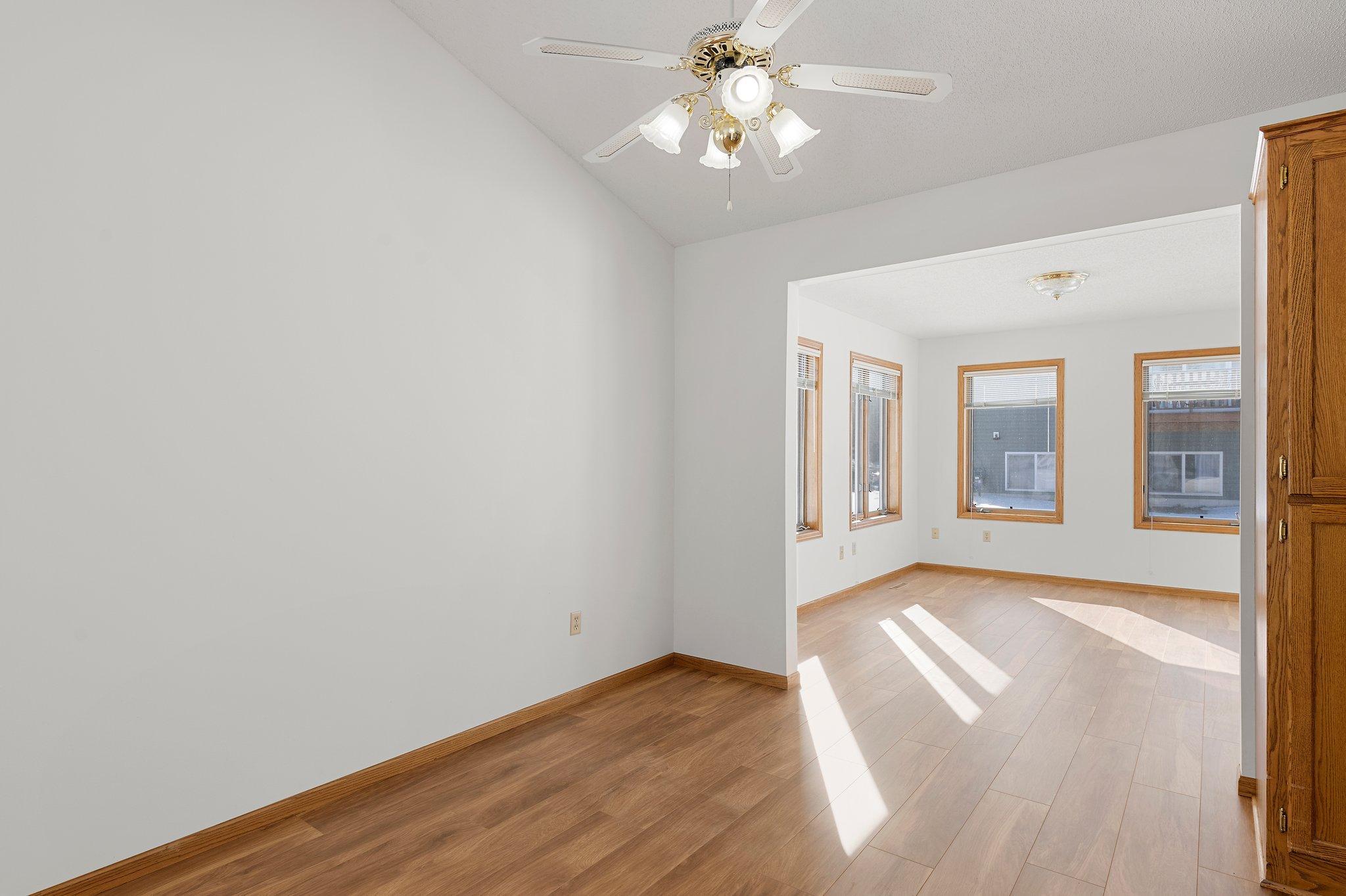 100 Rosewood Avenue NW