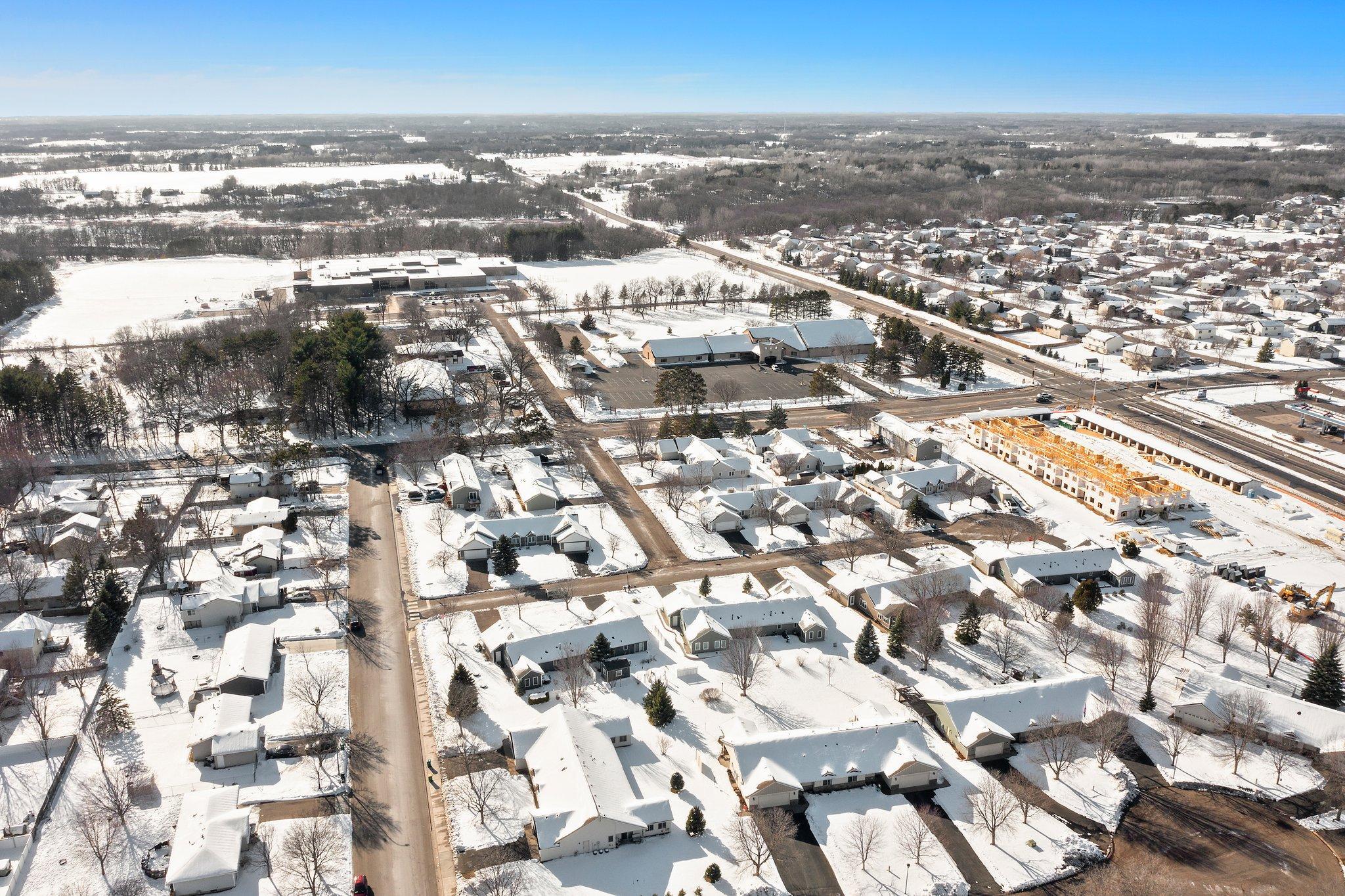 100 Rosewood Avenue NW