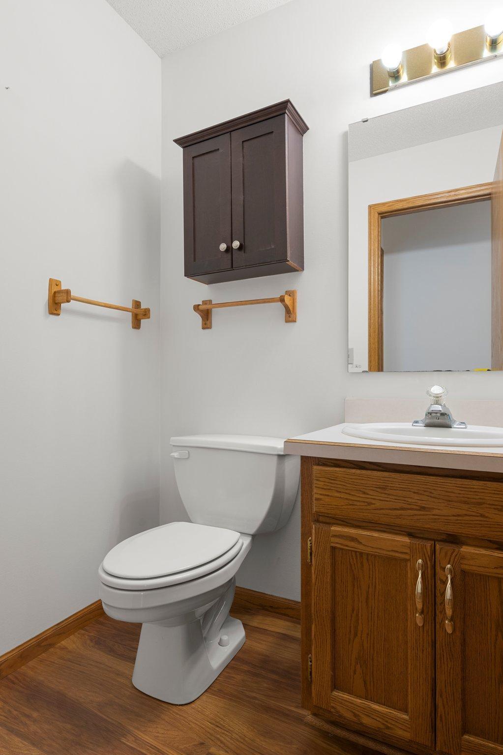 100 Rosewood Avenue NW