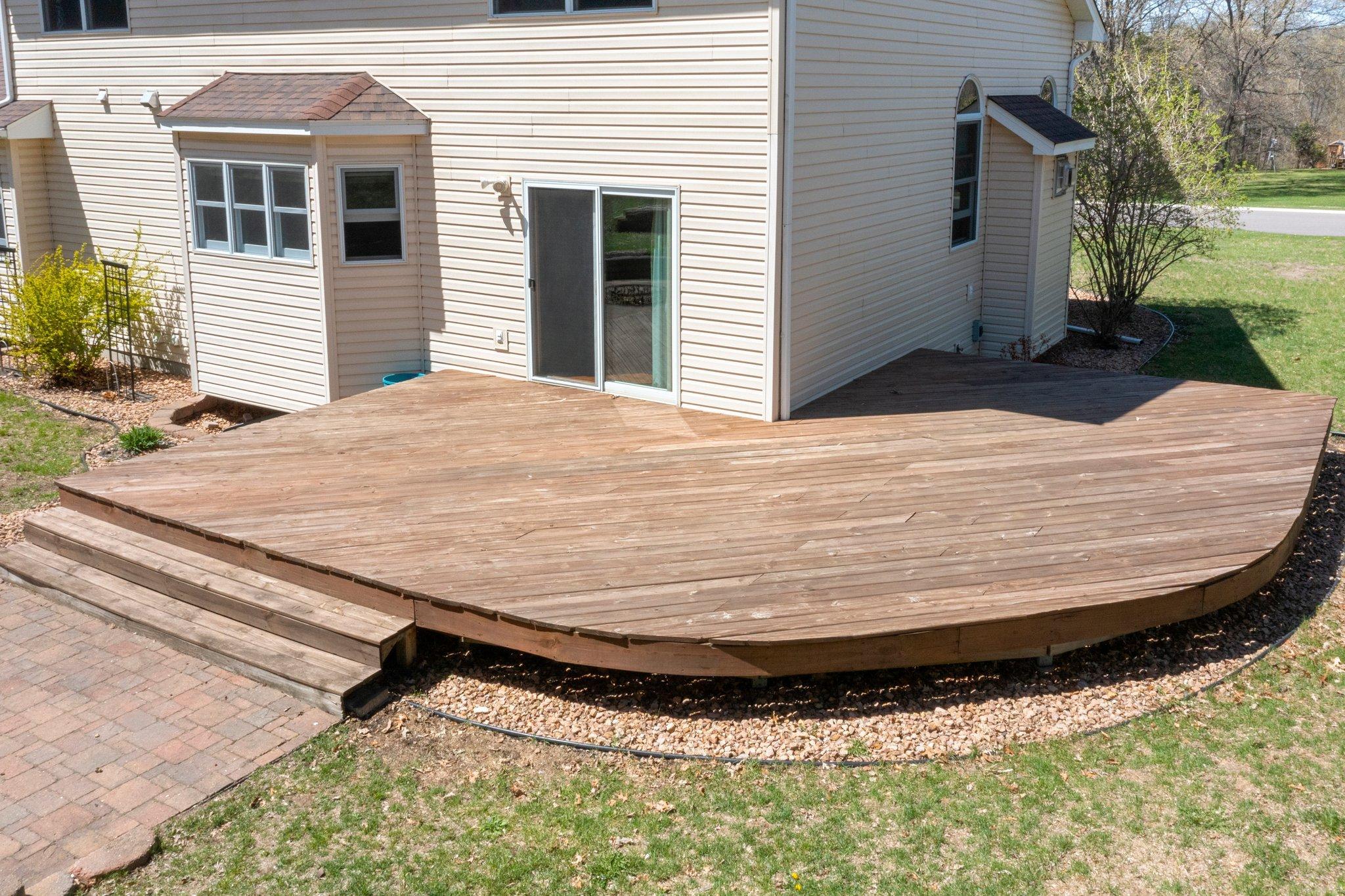 2670 E Rum River Drive S