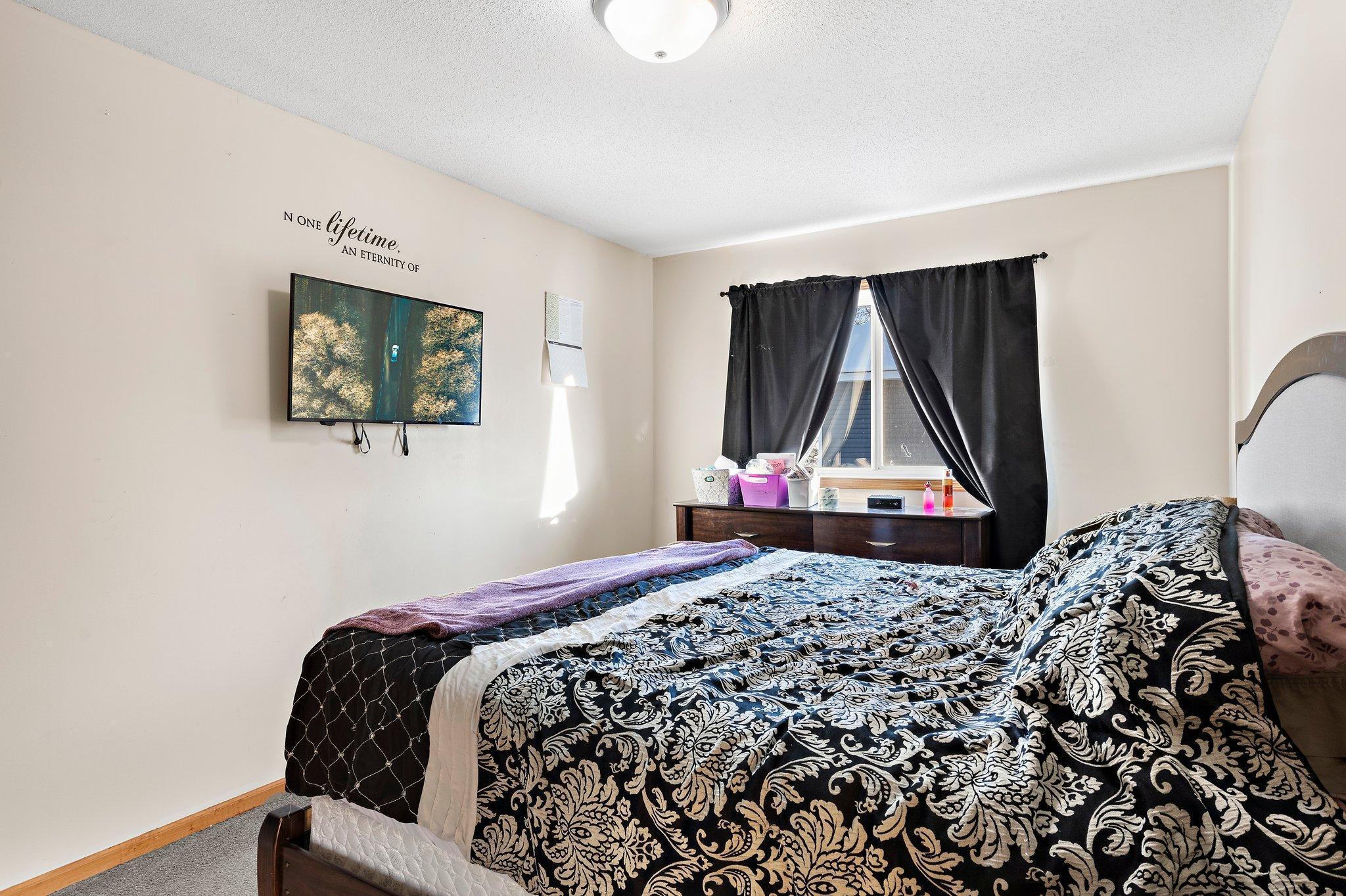 1303 Roosevelt Street S