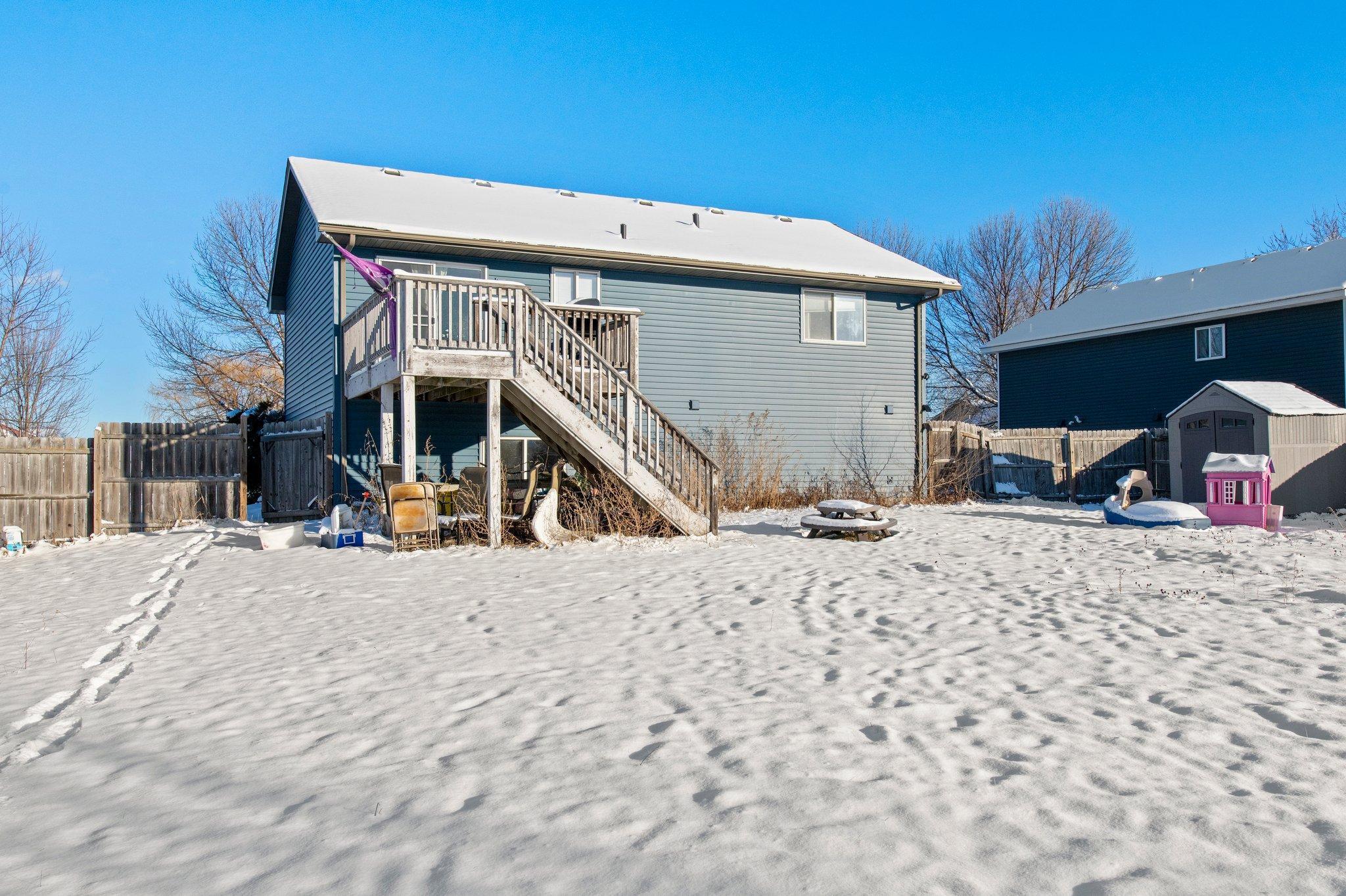 1303 Roosevelt Street S