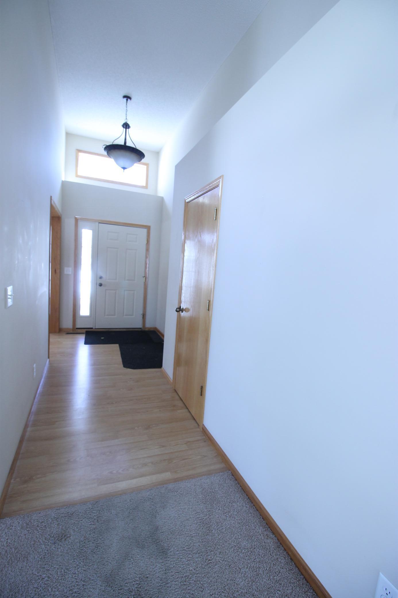 2301 Cleveland Lane S