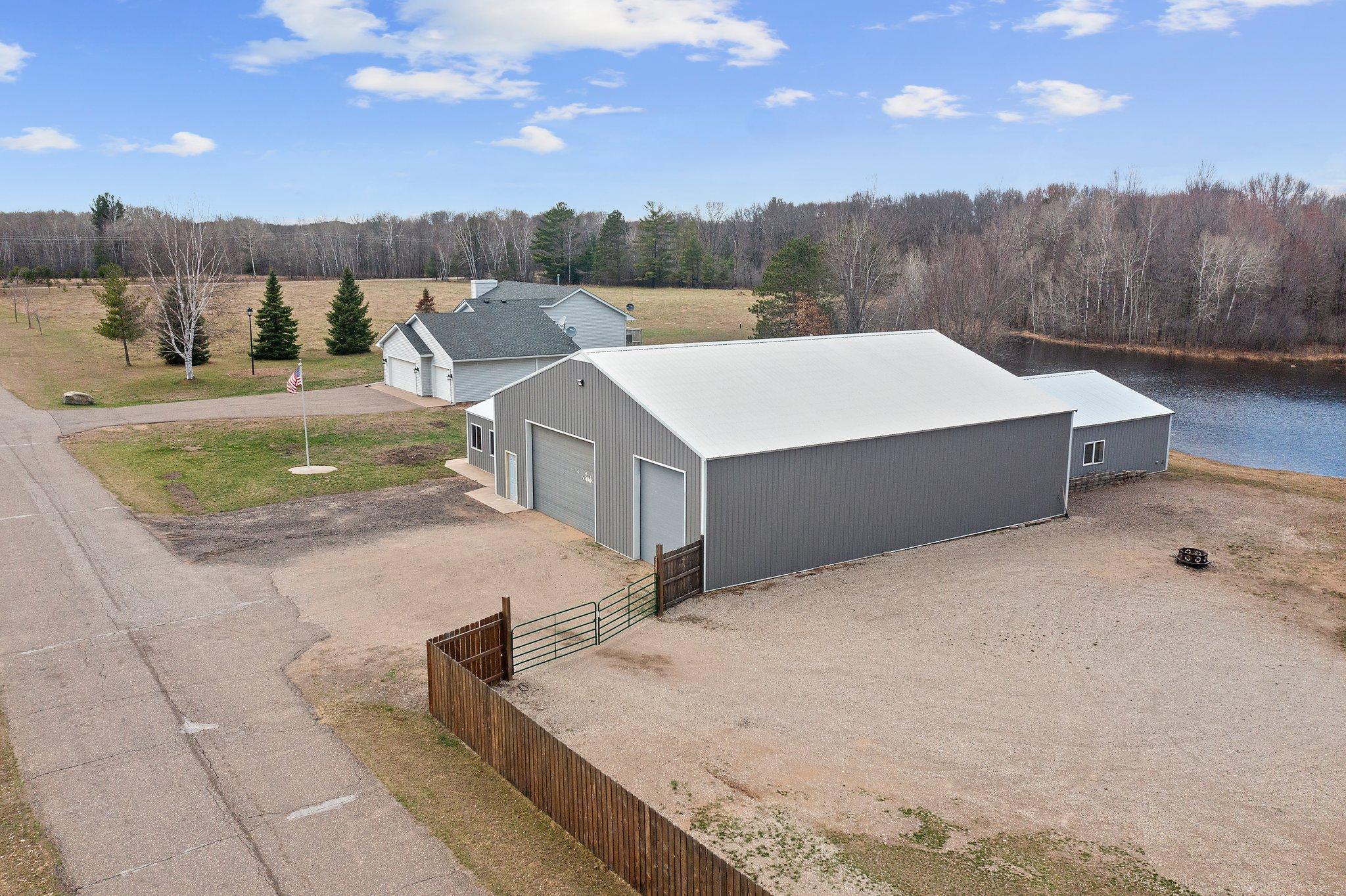 89 253rd Lane NE