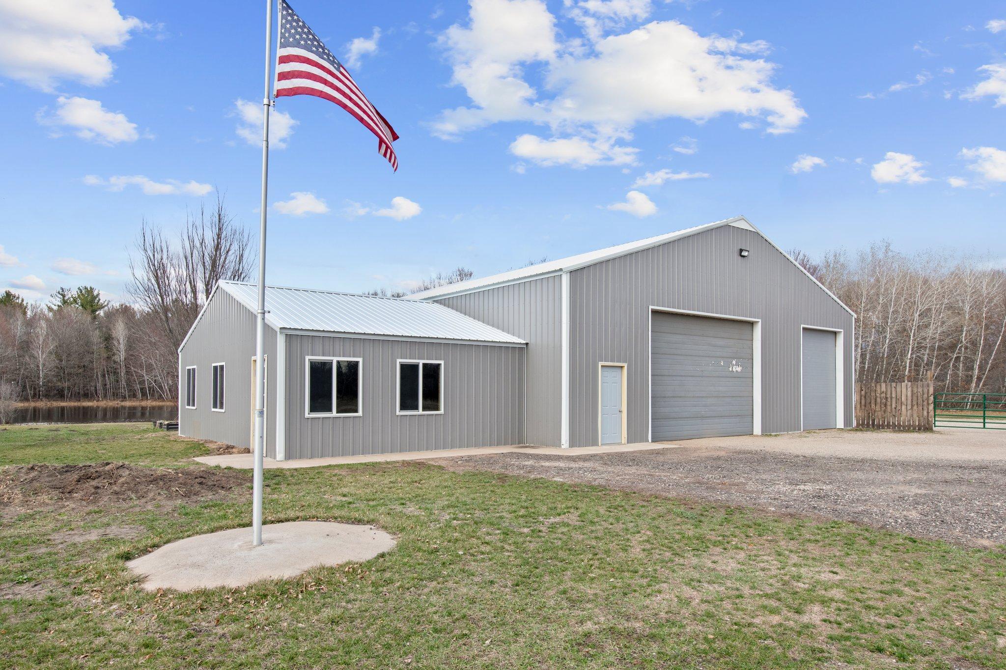 89 253rd Lane NE