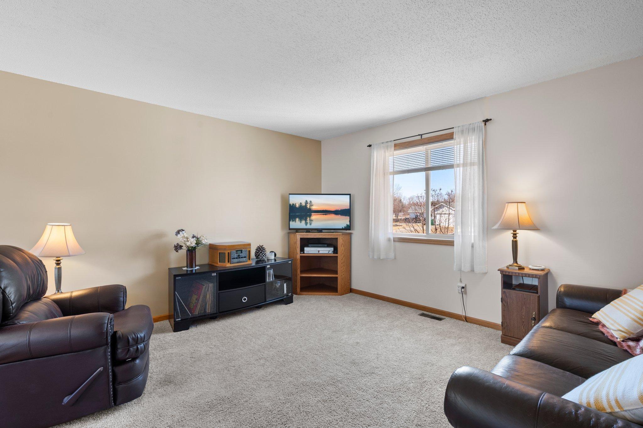 1140 Carriage Hills Drive S