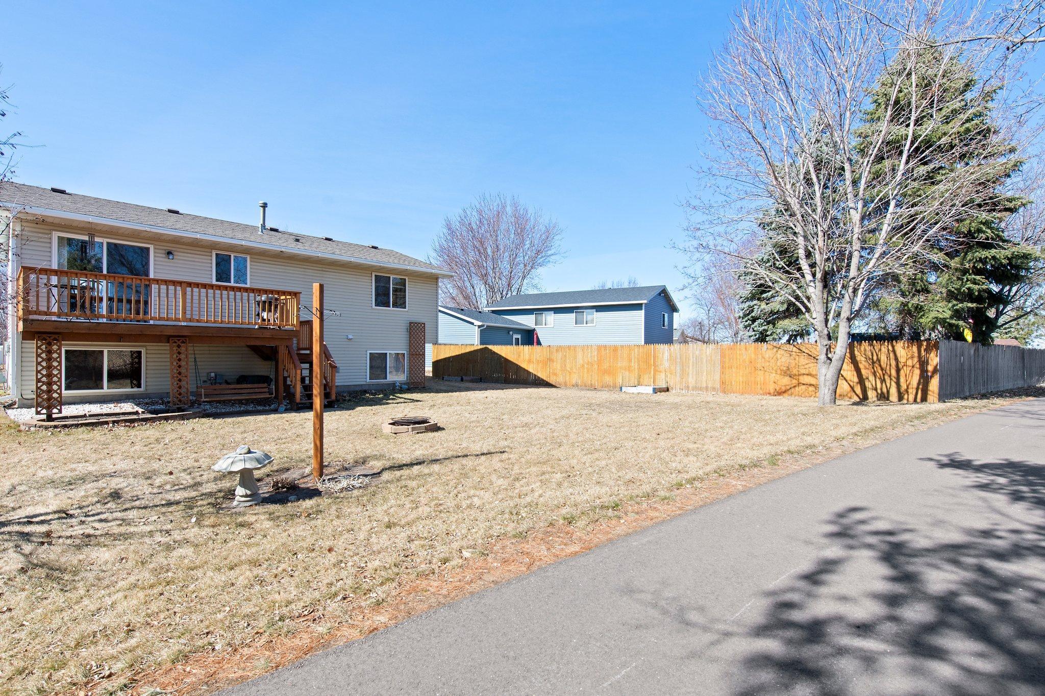 1140 Carriage Hills Drive S