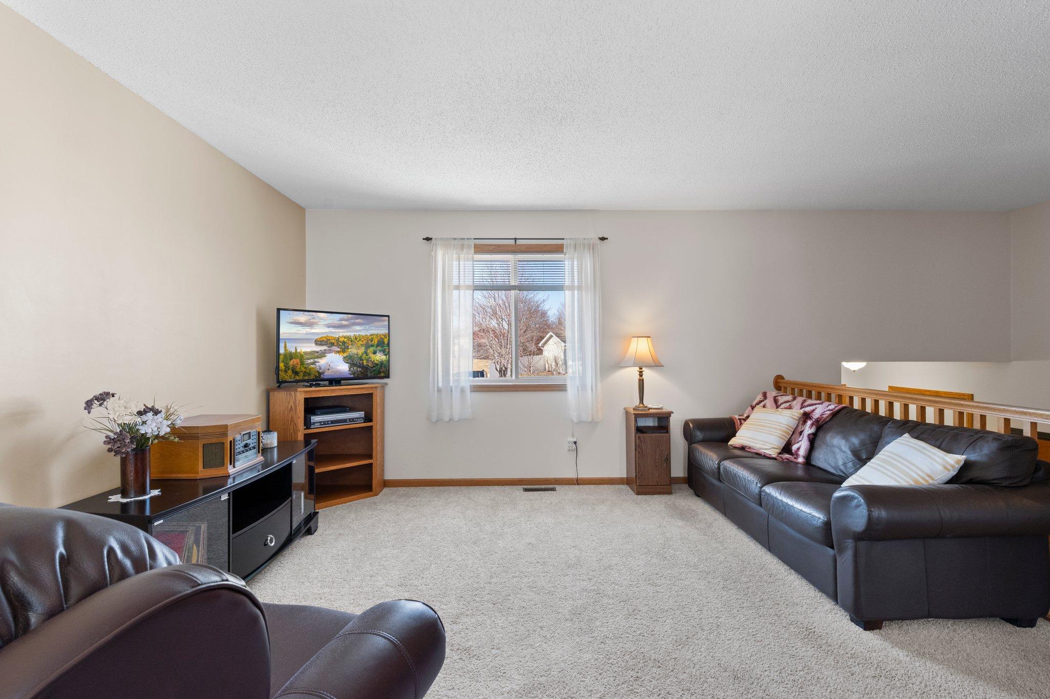 1140 Carriage Hills Drive S